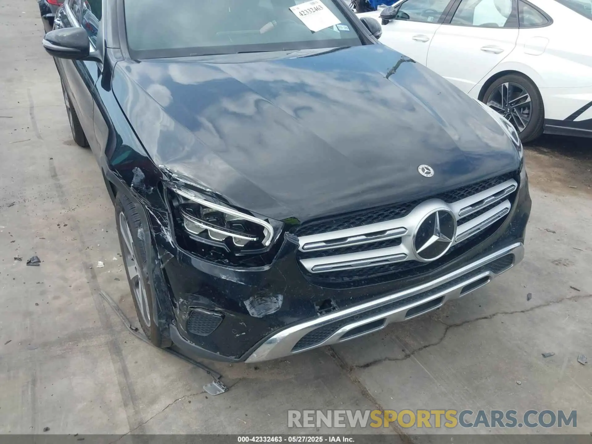 6 Photograph of a damaged car W1N0G8DB8NV399829 MERCEDES-BENZ GLC 300 2022