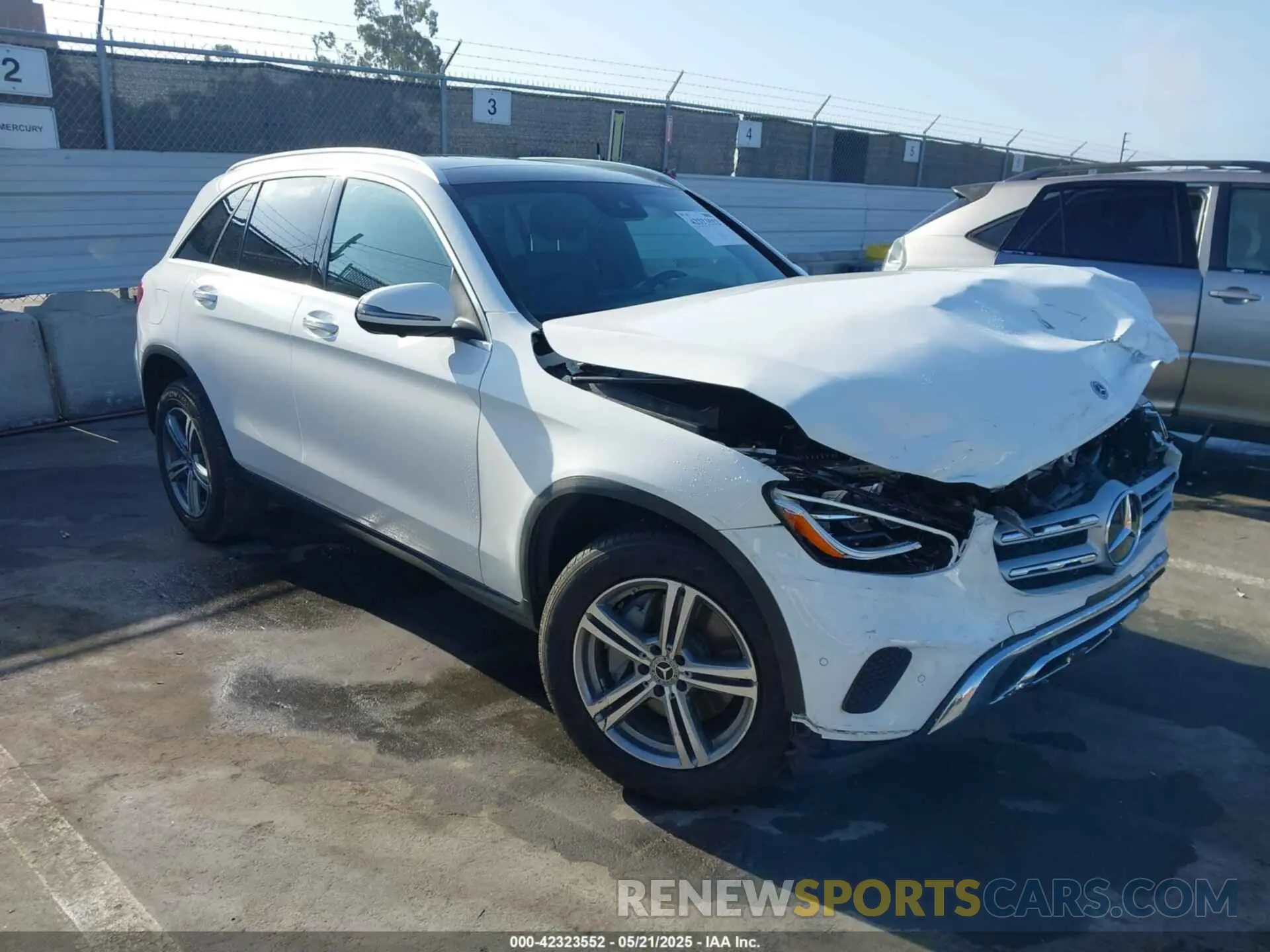 1 Photograph of a damaged car W1N0G8DB9NV398267 MERCEDES-BENZ GLC 300 2022