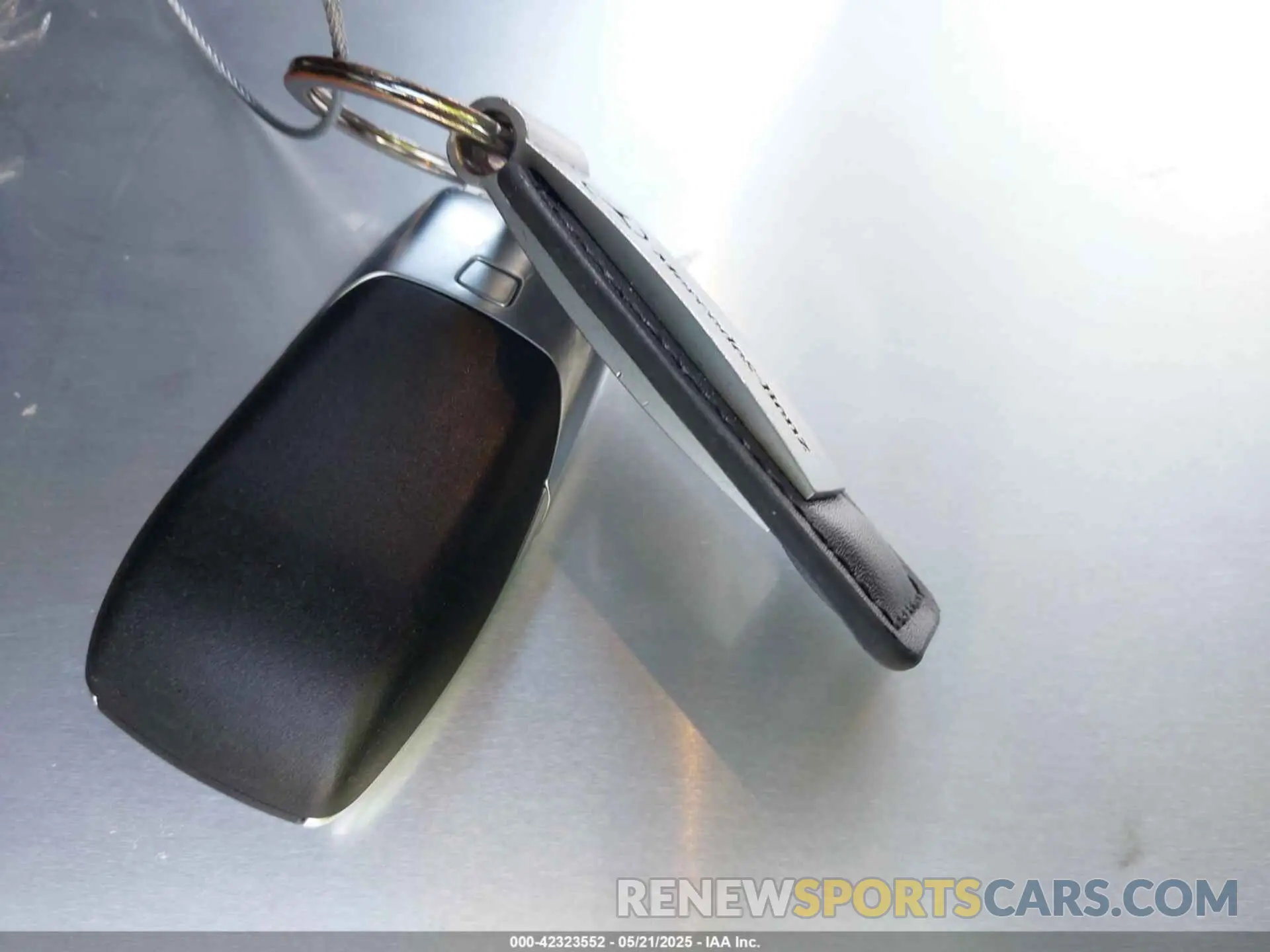 11 Photograph of a damaged car W1N0G8DB9NV398267 MERCEDES-BENZ GLC 300 2022