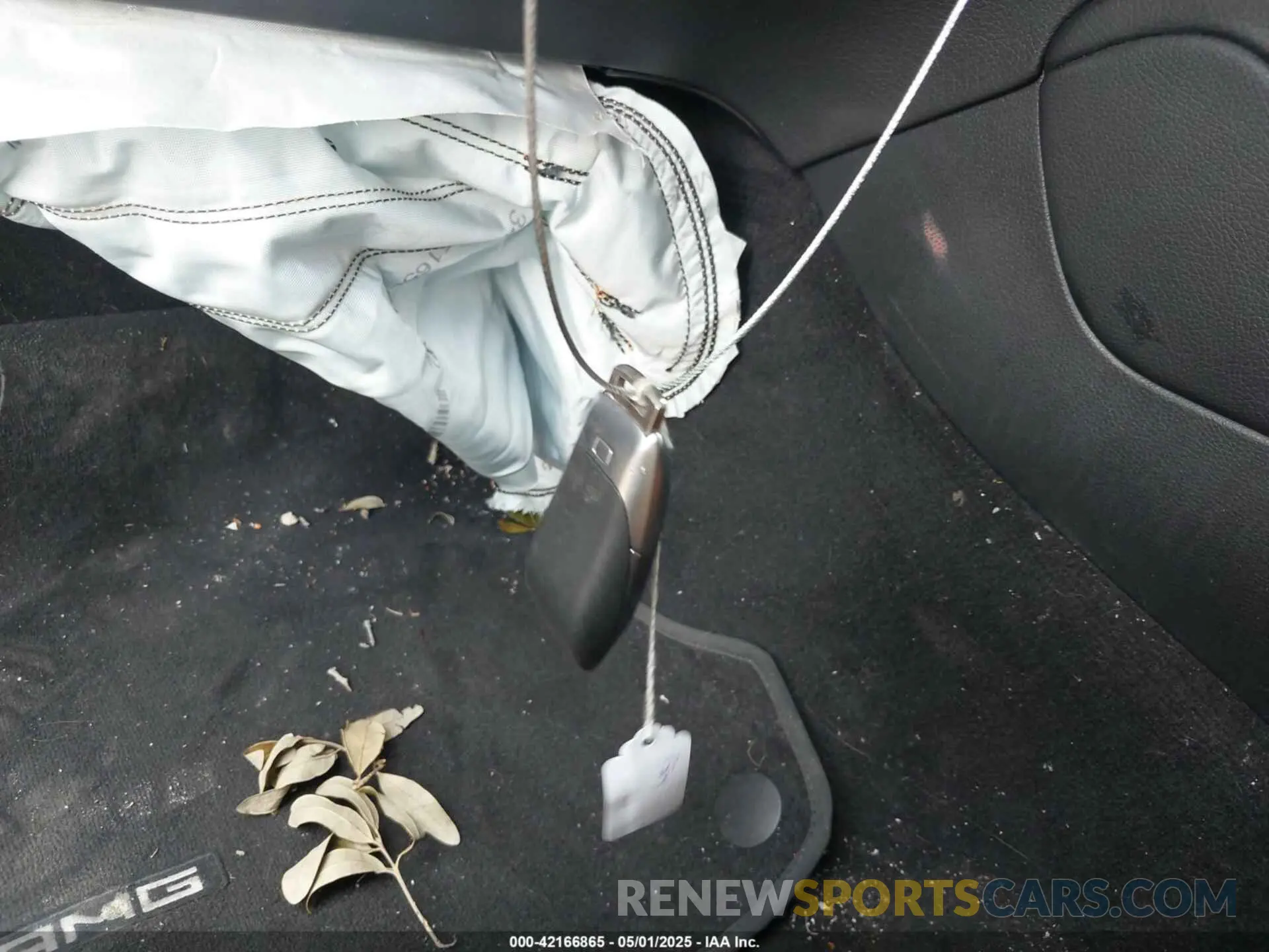 11 Photograph of a damaged car W1N0G8DBXNG074877 MERCEDES-BENZ GLC 300 2022
