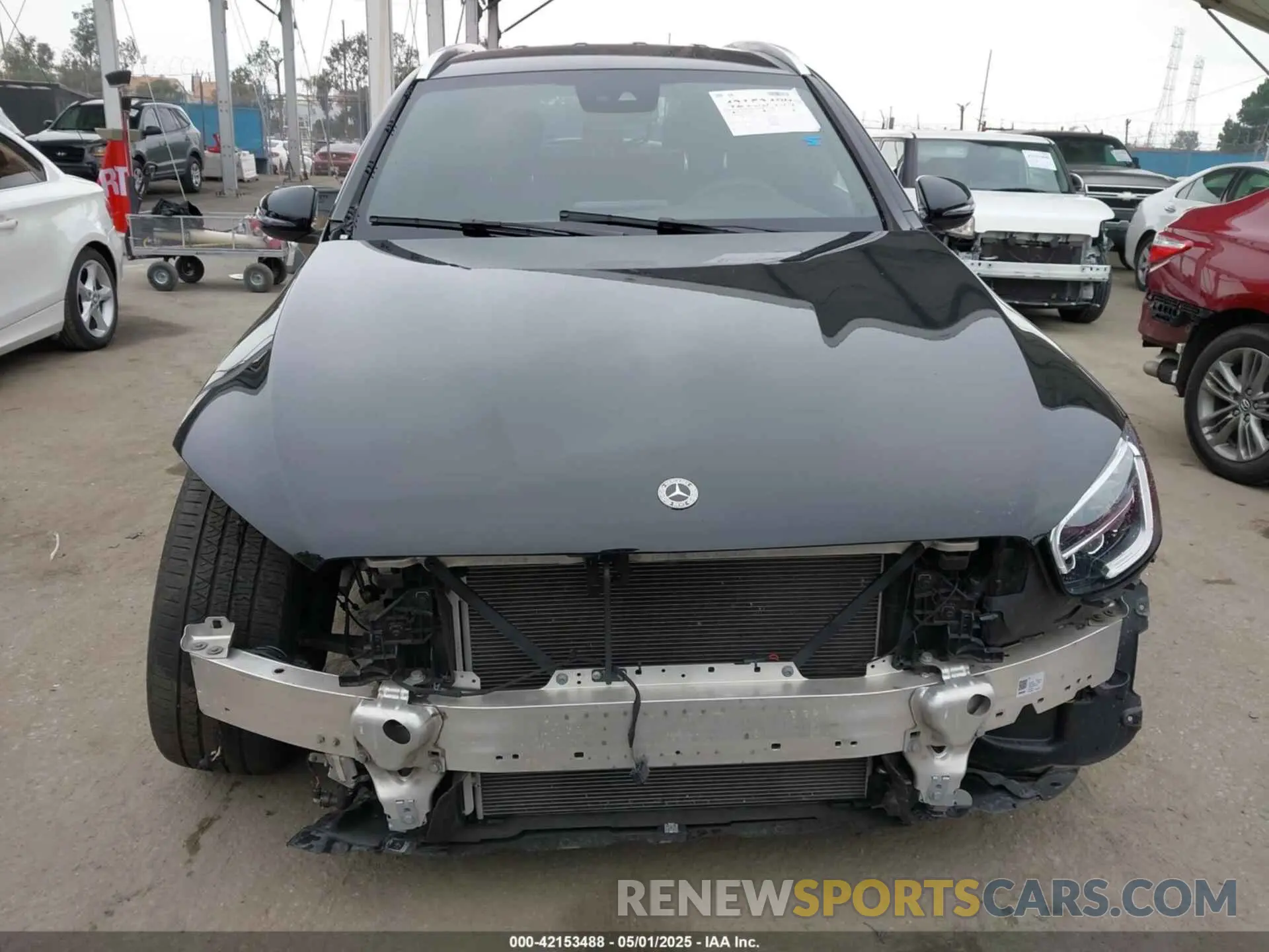 13 Photograph of a damaged car W1N0G8DBXNG110745 MERCEDES-BENZ GLC 300 2022