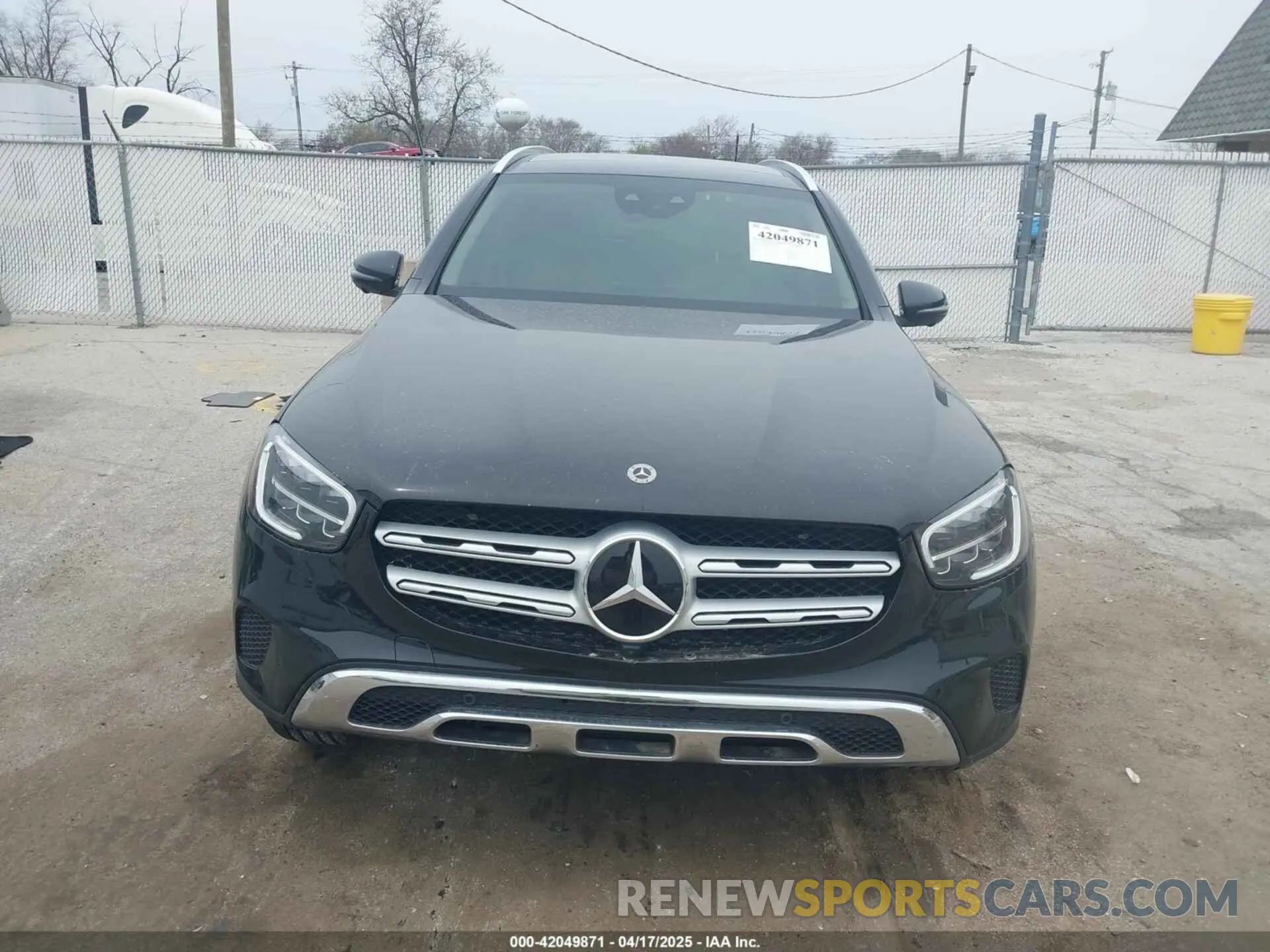 13 Photograph of a damaged car W1N0G8EB0NV367990 MERCEDES-BENZ GLC 300 2022