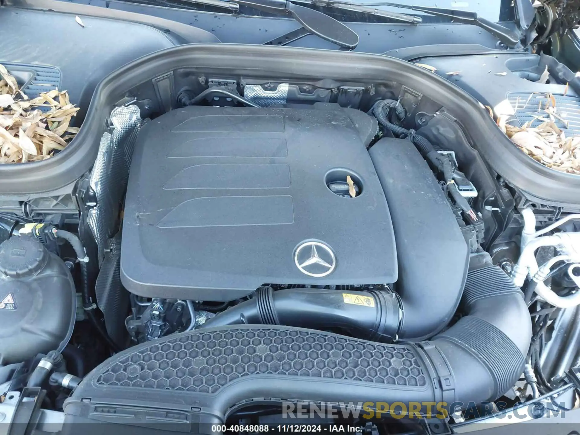 10 Photograph of a damaged car W1N0G8EB0NV392016 MERCEDES-BENZ GLC 300 2022