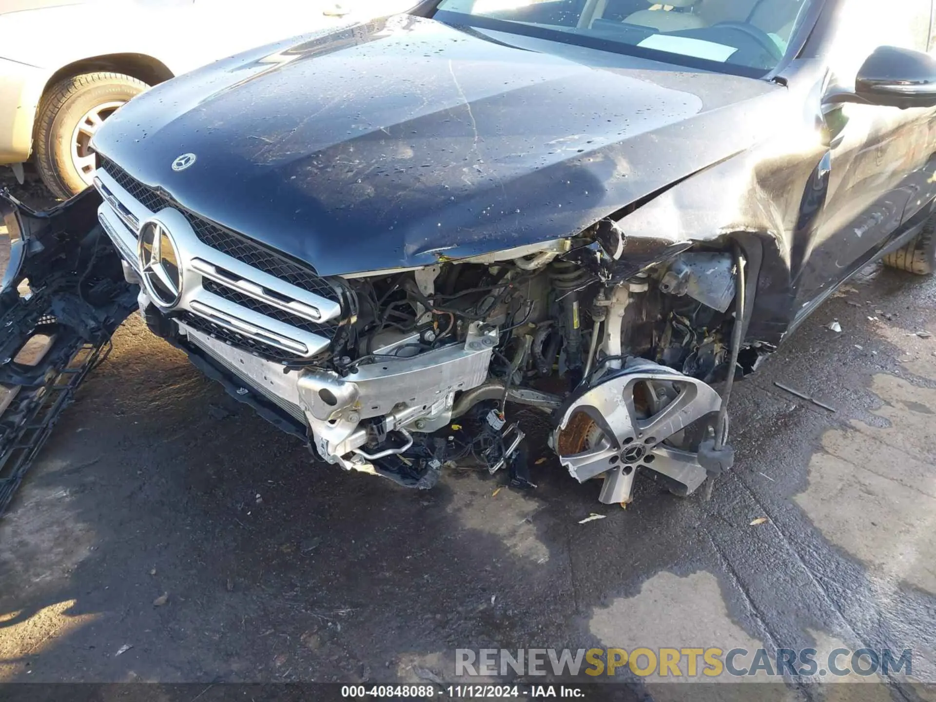 6 Photograph of a damaged car W1N0G8EB0NV392016 MERCEDES-BENZ GLC 300 2022