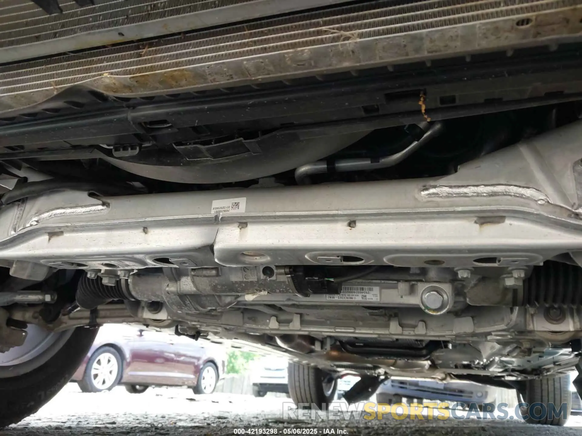 6 Photograph of a damaged car W1N0G8EB4NG111226 MERCEDES-BENZ GLC 300 2022