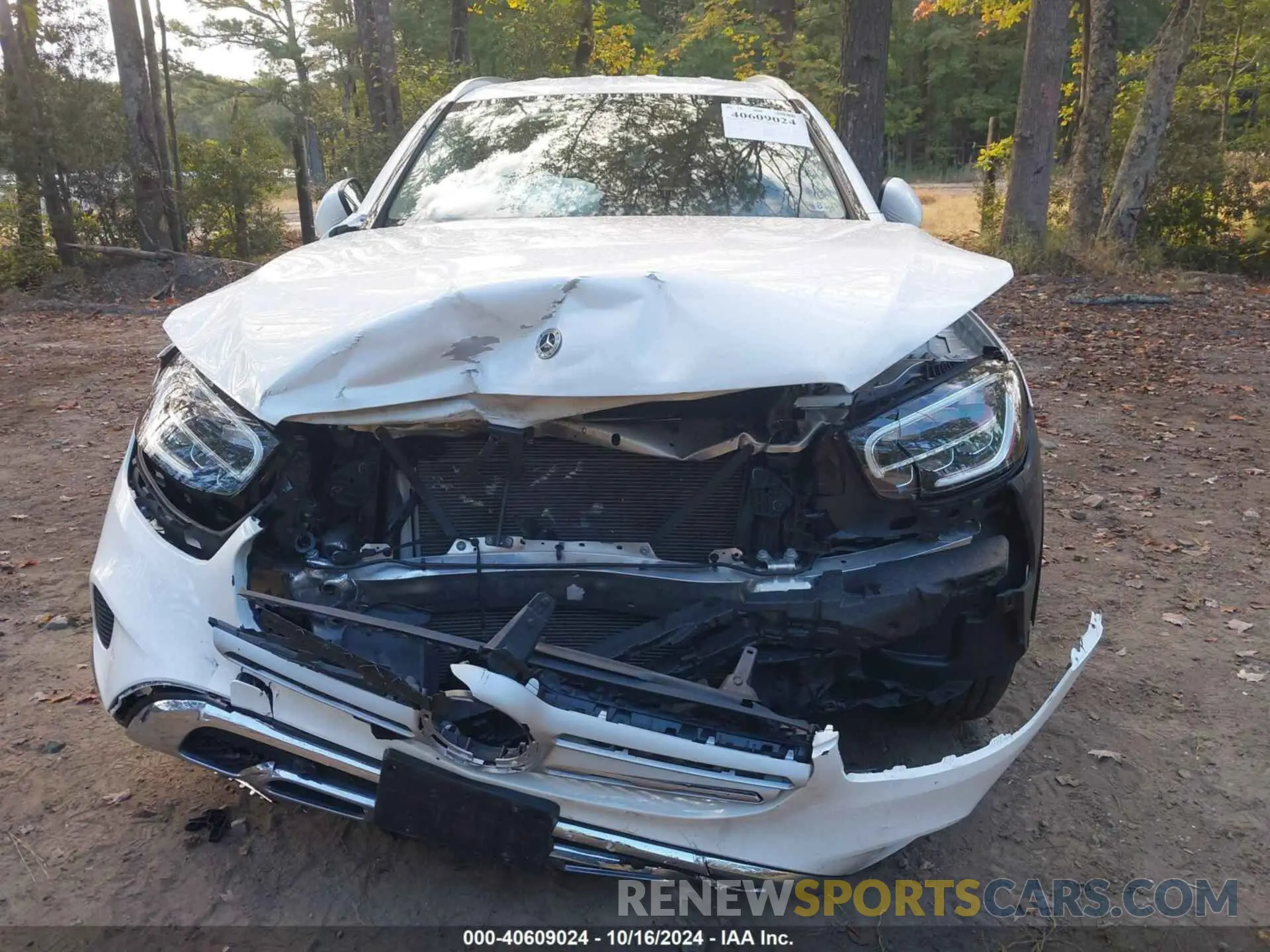 12 Photograph of a damaged car W1N0G8EB4NV389216 MERCEDES-BENZ GLC 300 2022