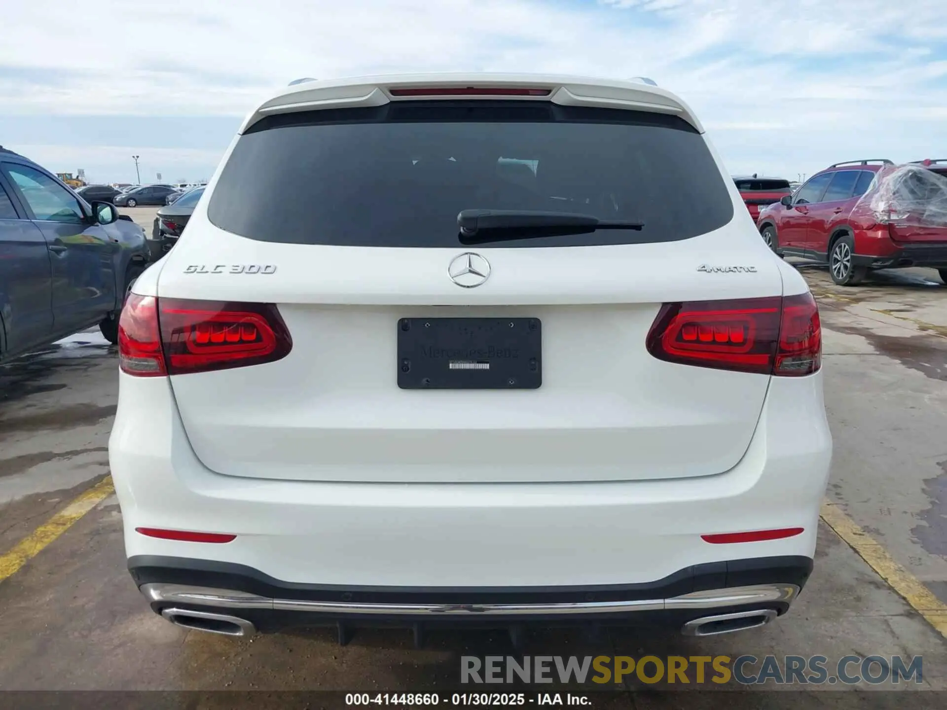 16 Photograph of a damaged car W1N0G8EB6NG078133 MERCEDES-BENZ GLC 300 2022