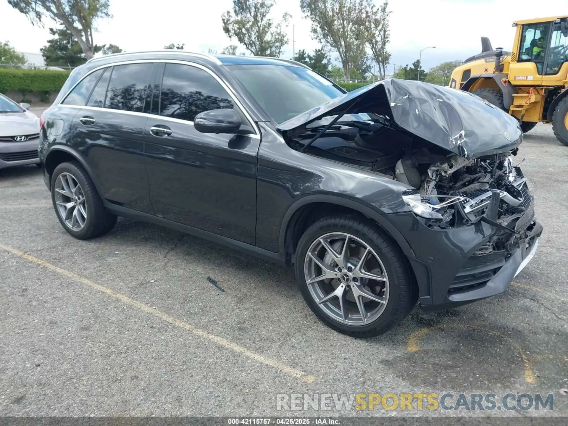 1 Photograph of a damaged car W1N0G8EBXNG052702 MERCEDES-BENZ GLC 300 2022