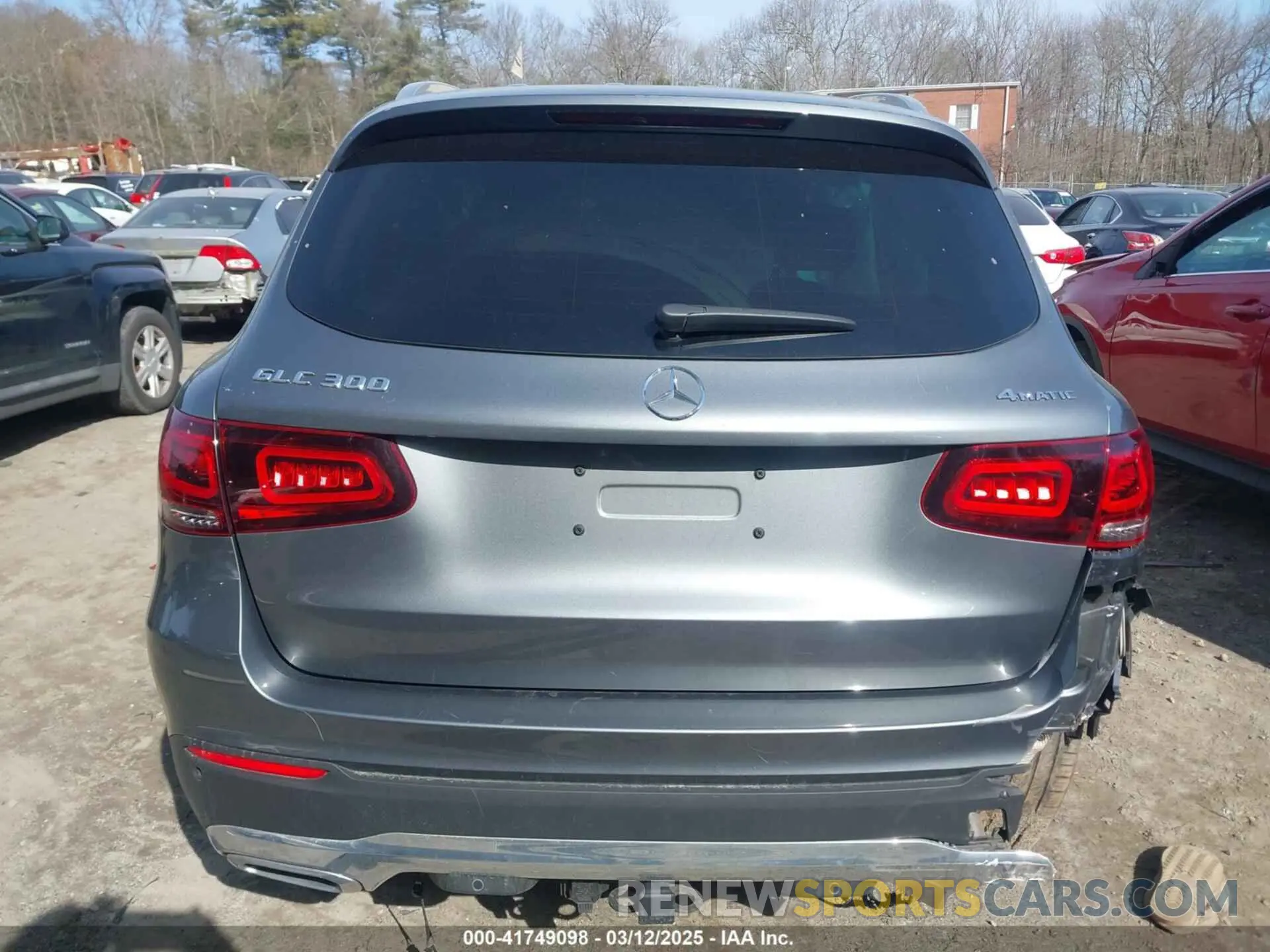 16 Photograph of a damaged car W1N0G8EBXNV333958 MERCEDES-BENZ GLC 300 2022