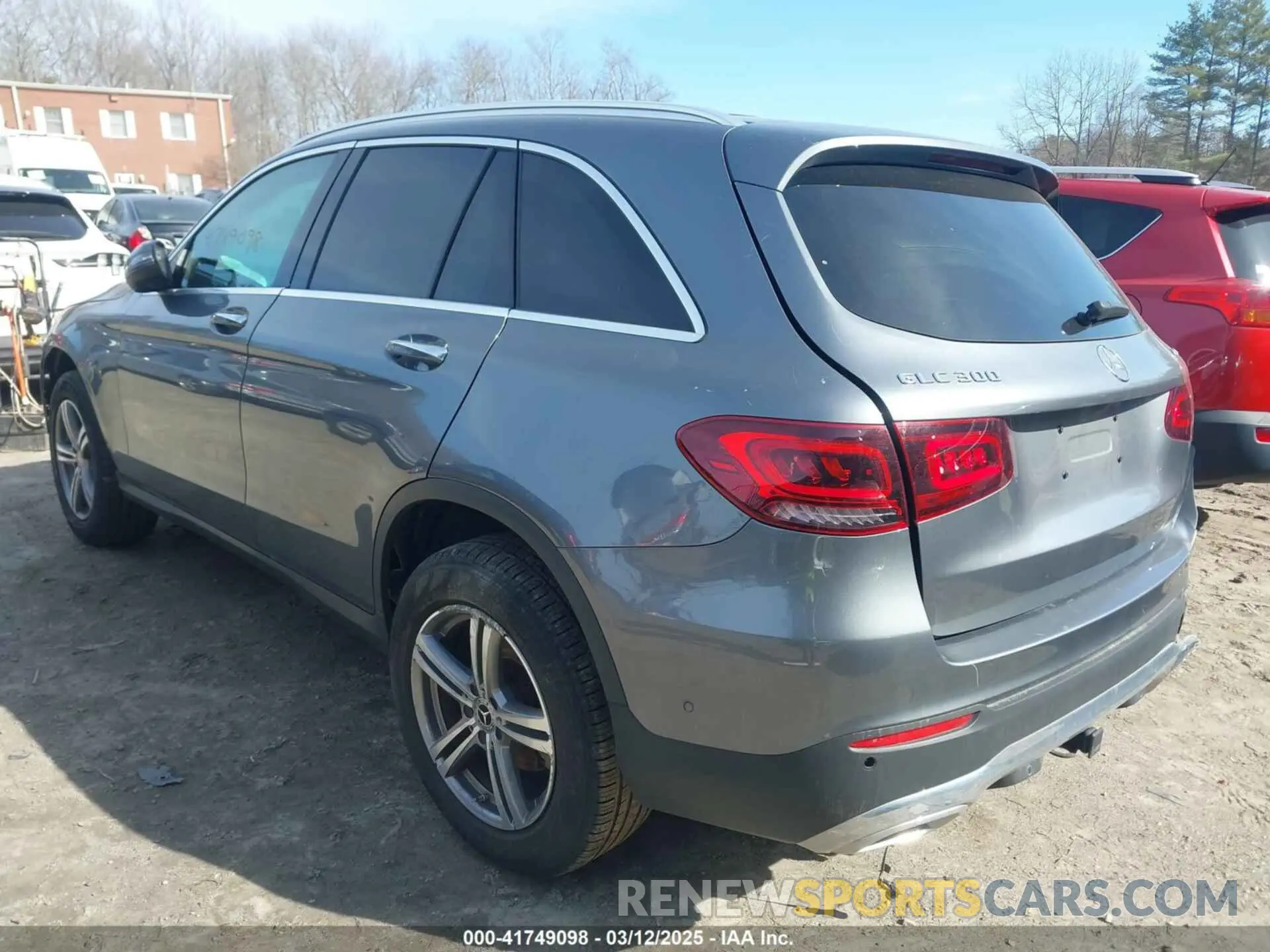 3 Photograph of a damaged car W1N0G8EBXNV333958 MERCEDES-BENZ GLC 300 2022