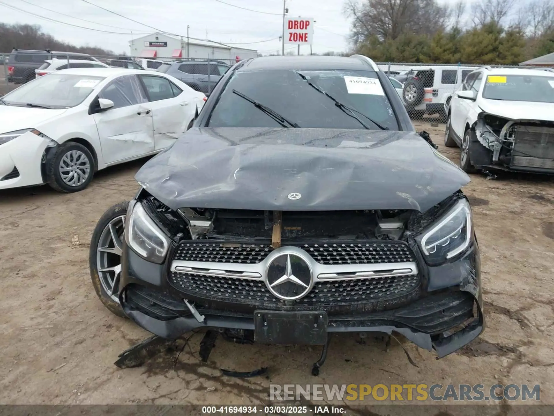 12 Photograph of a damaged car W1N0G8EBXNV395814 MERCEDES-BENZ GLC 300 2022