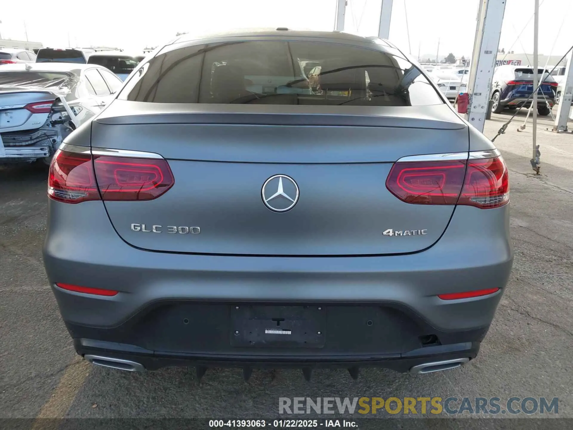 17 Photograph of a damaged car W1N0J8EB8NG037553 MERCEDES-BENZ GLC 300 2022