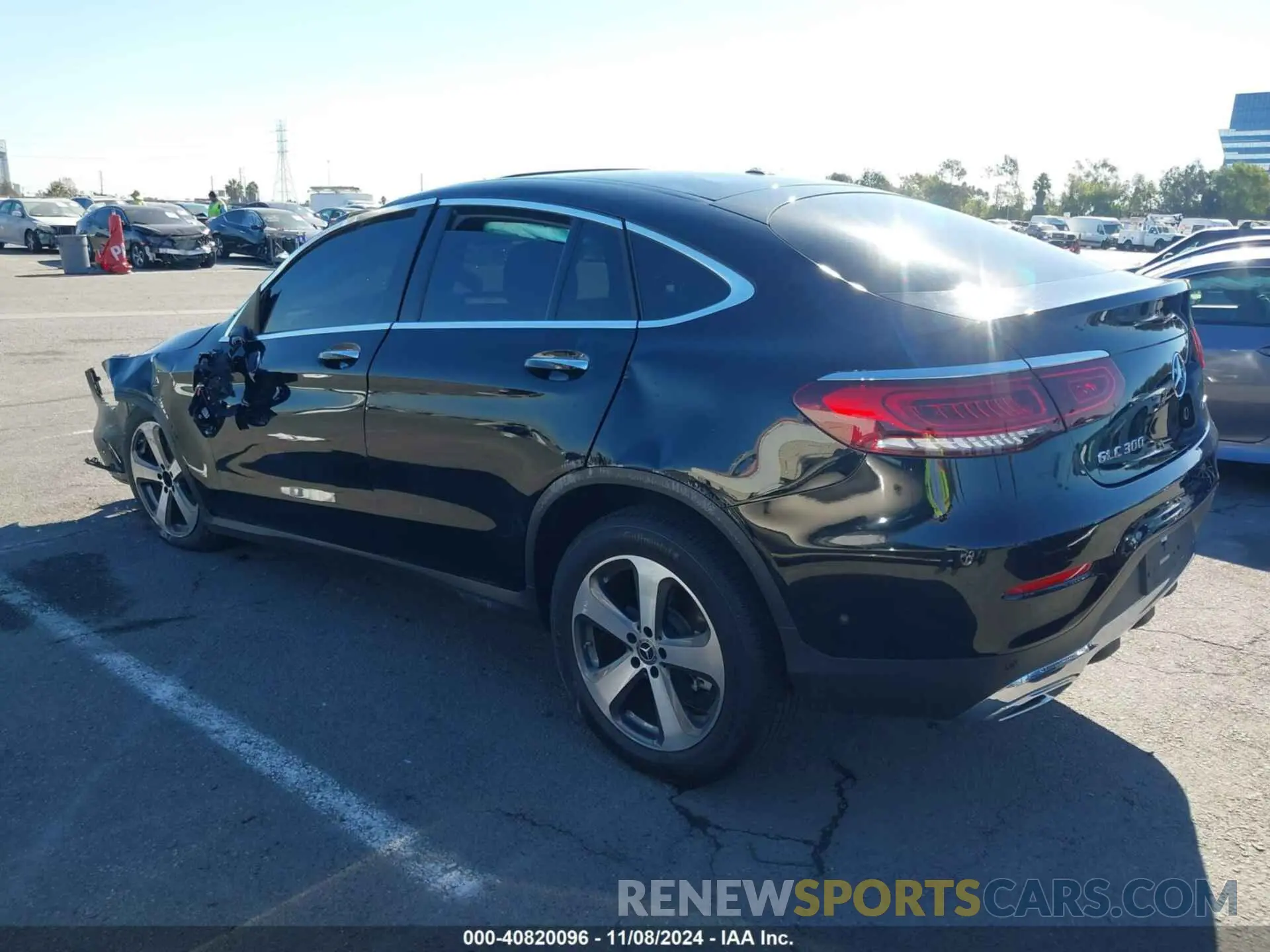 3 Photograph of a damaged car W1N0J8EB2PG167914 MERCEDES-BENZ GLC 300 2023