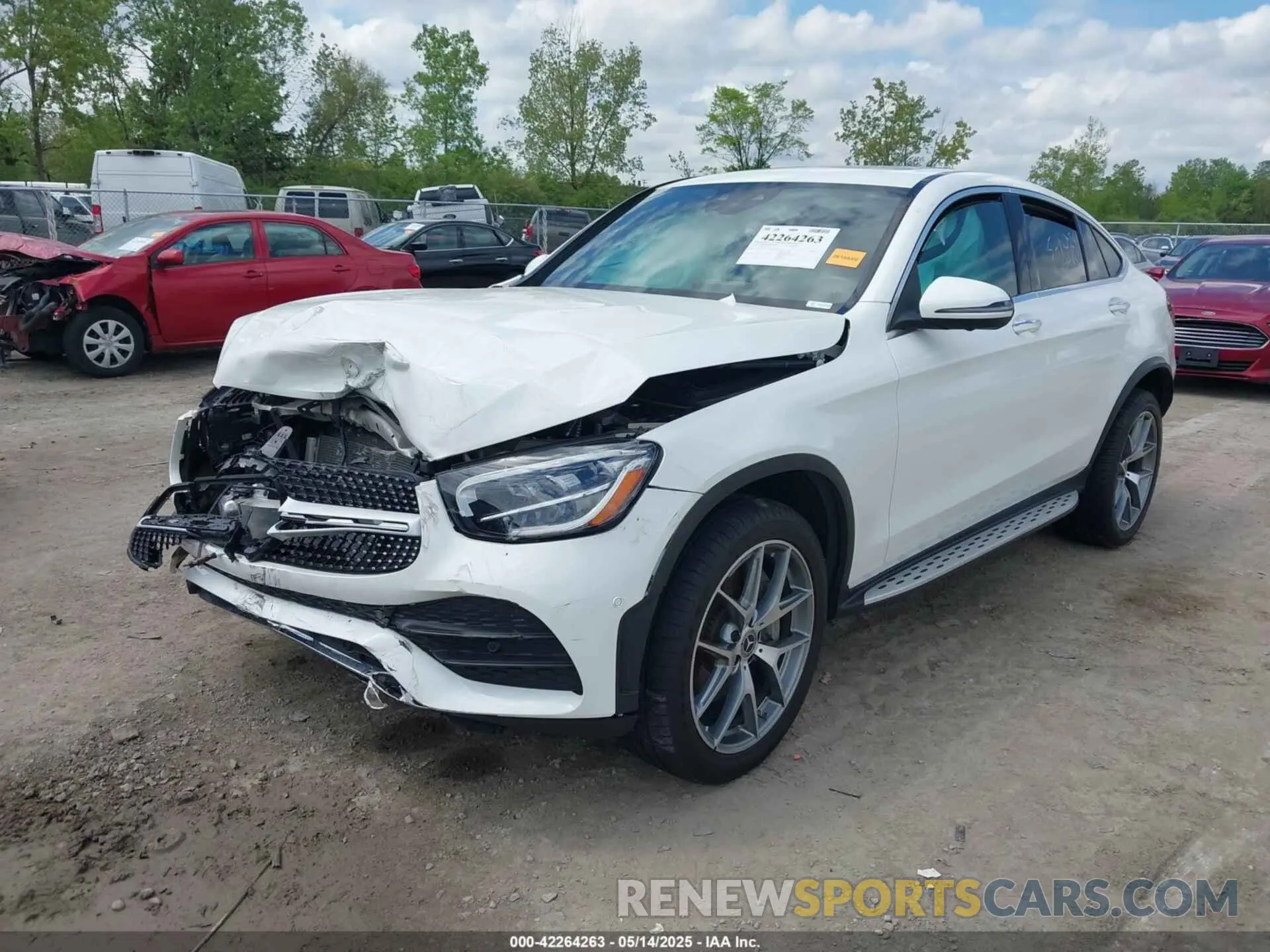 2 Photograph of a damaged car W1N0J8EB3PG125932 MERCEDES-BENZ GLC 300 2023