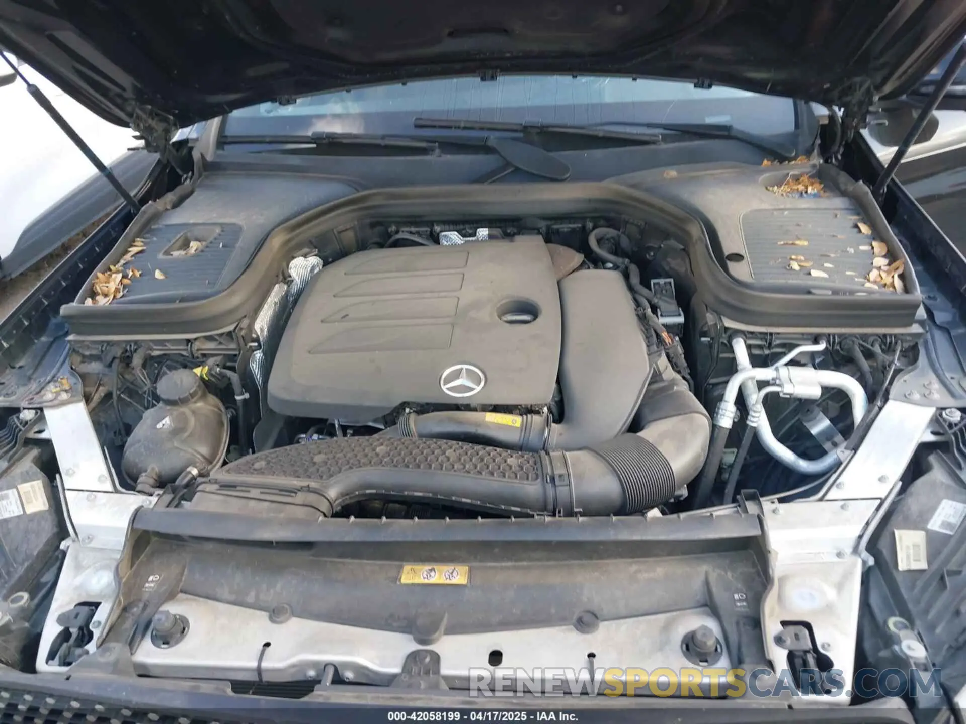10 Photograph of a damaged car W1N0J8EB3PG139622 MERCEDES-BENZ GLC 300 2023