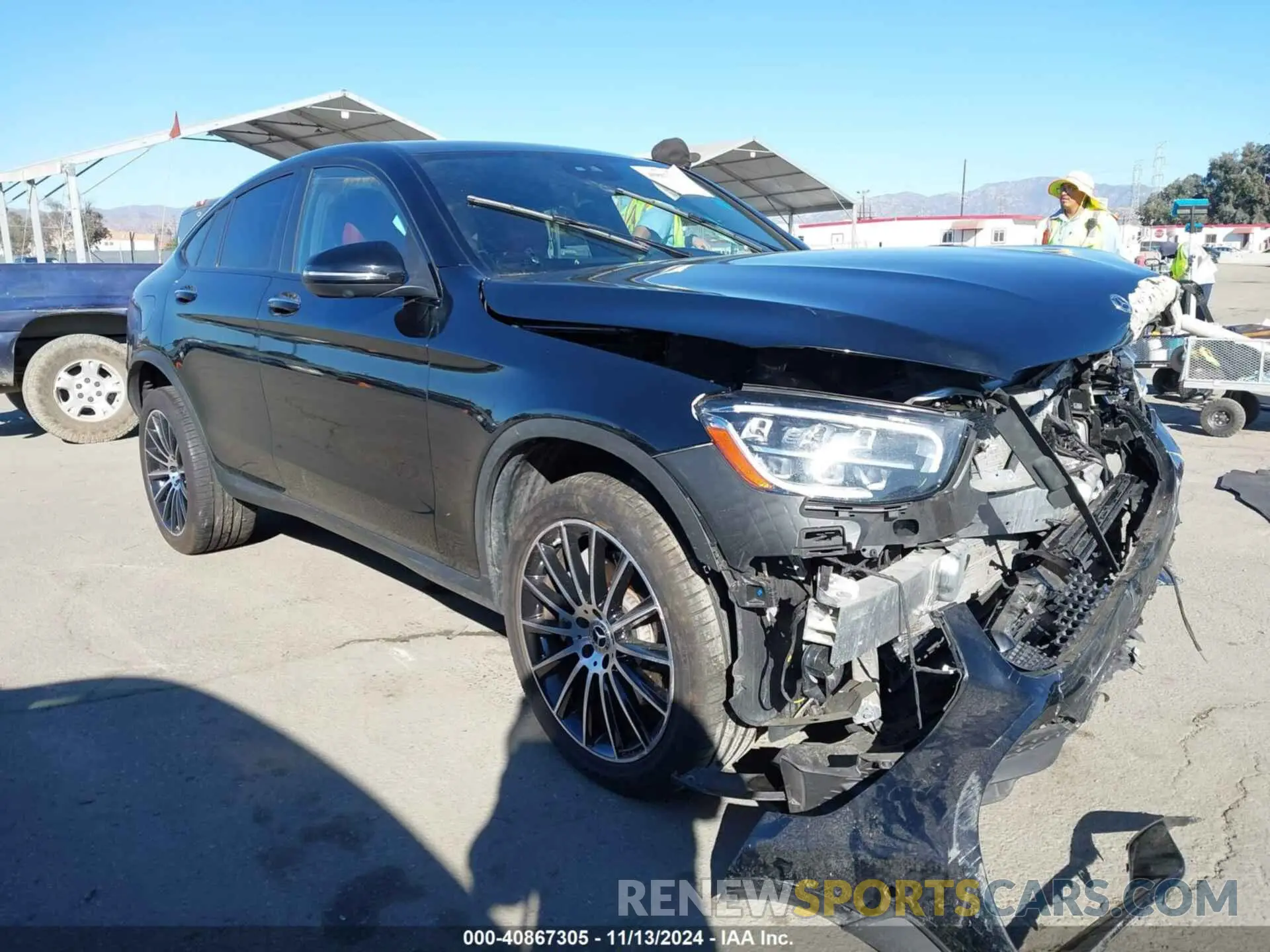 1 Photograph of a damaged car W1N0J8EB4PG136373 MERCEDES-BENZ GLC 300 2023