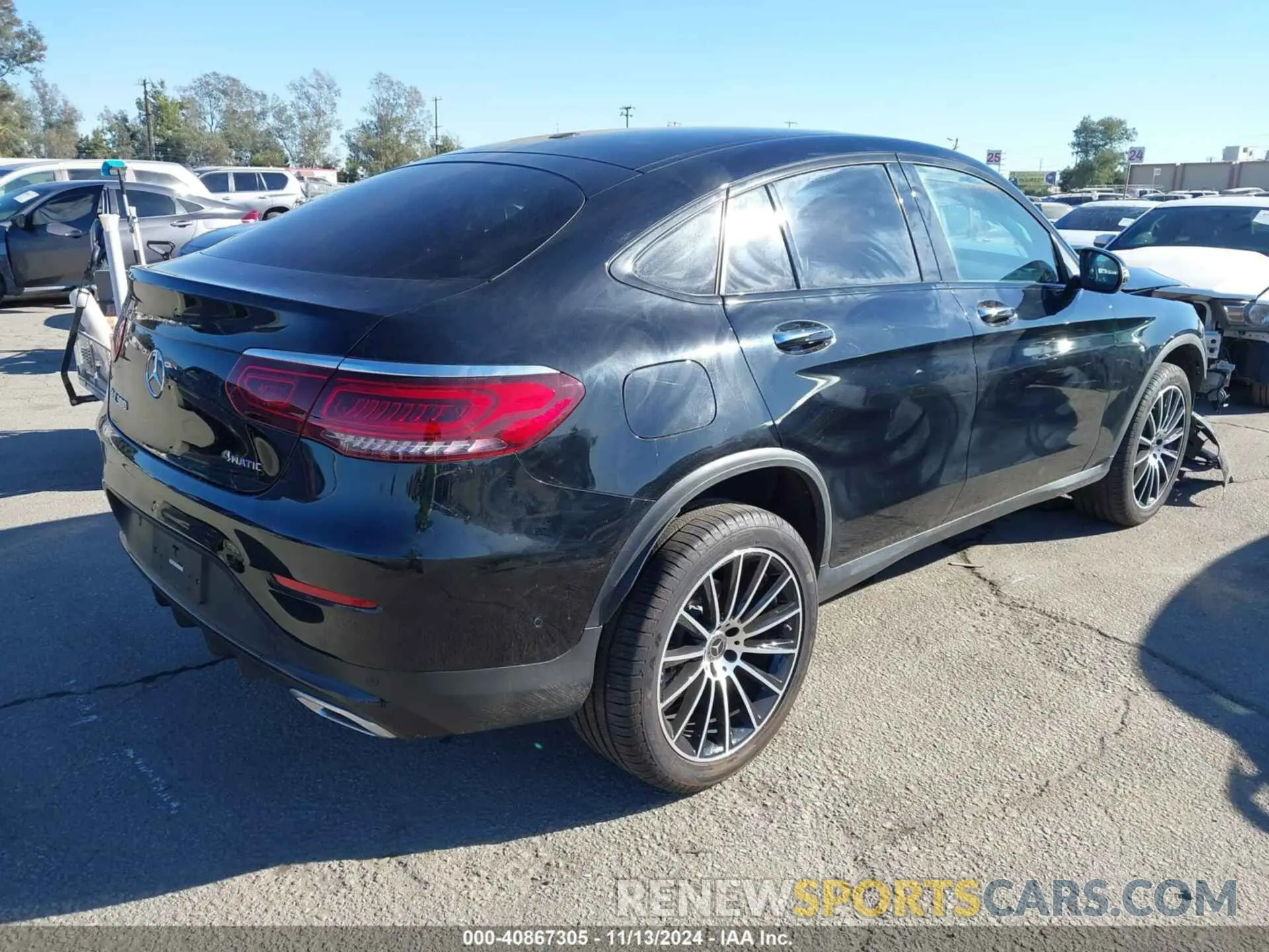 4 Photograph of a damaged car W1N0J8EB4PG136373 MERCEDES-BENZ GLC 300 2023