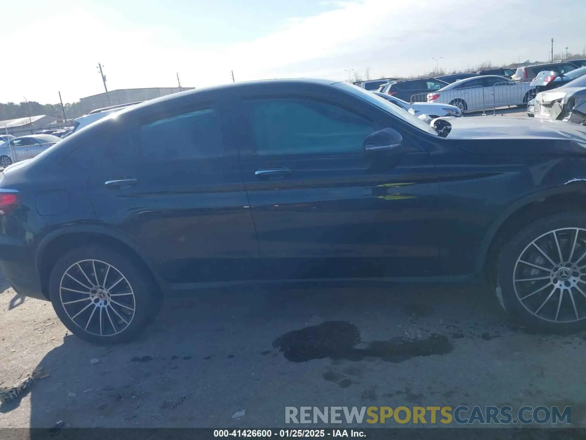 14 Photograph of a damaged car W1N0J8EB5PG144370 MERCEDES-BENZ GLC 300 2023