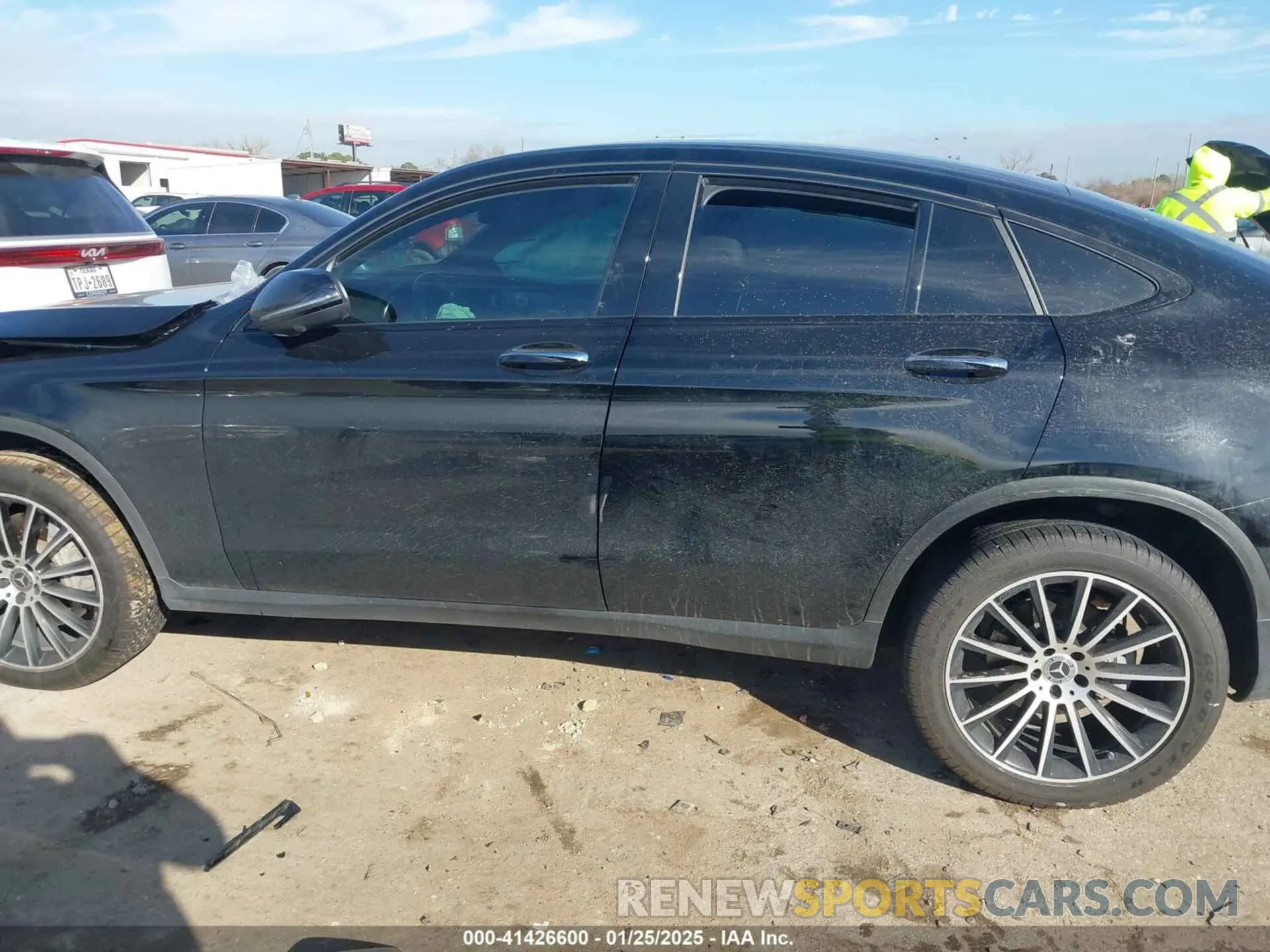 15 Photograph of a damaged car W1N0J8EB5PG144370 MERCEDES-BENZ GLC 300 2023