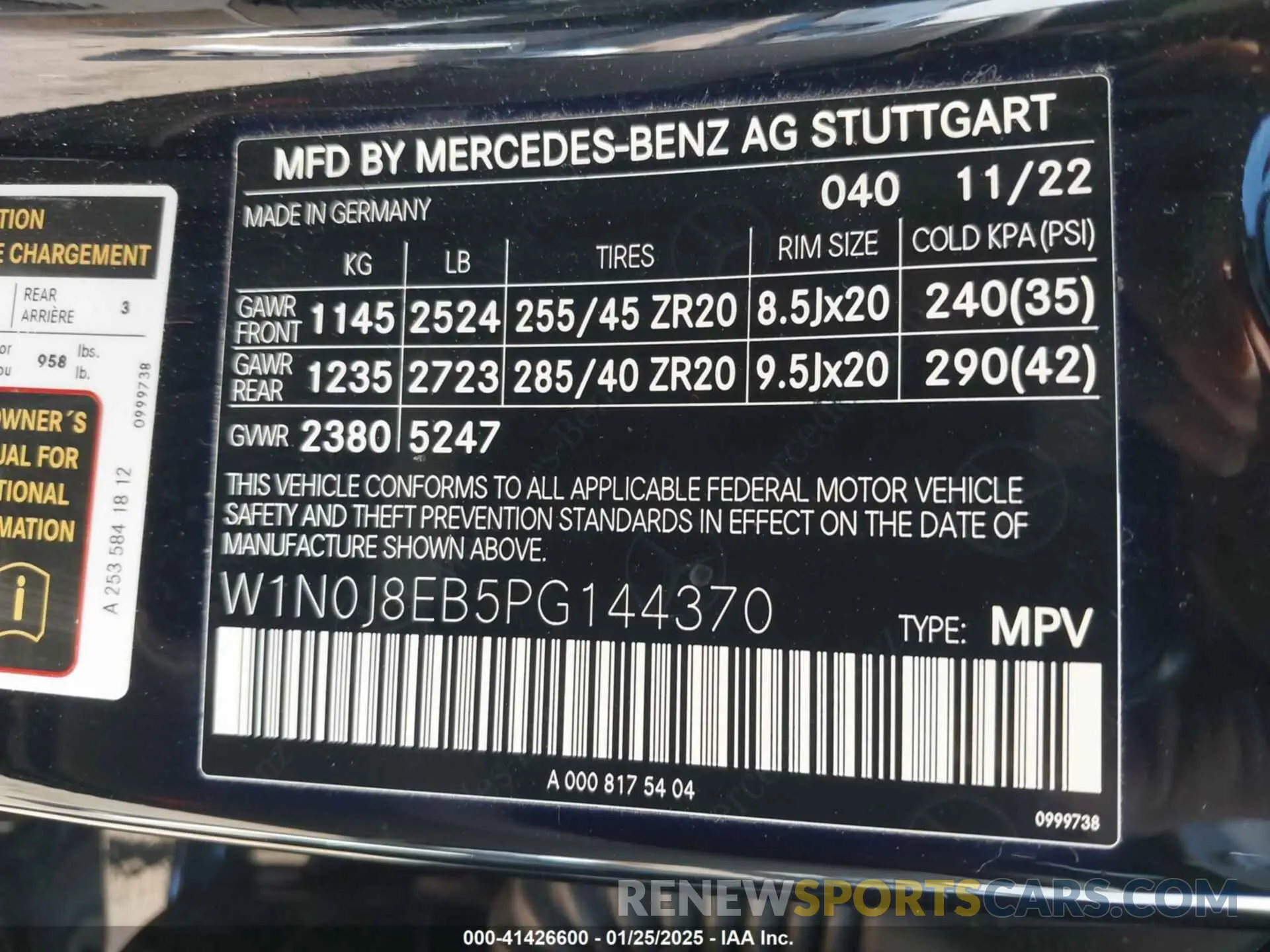 9 Photograph of a damaged car W1N0J8EB5PG144370 MERCEDES-BENZ GLC 300 2023