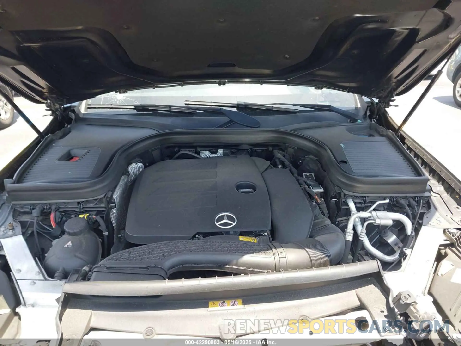 10 Photograph of a damaged car W1N0J8EB5PG146197 MERCEDES-BENZ GLC 300 2023