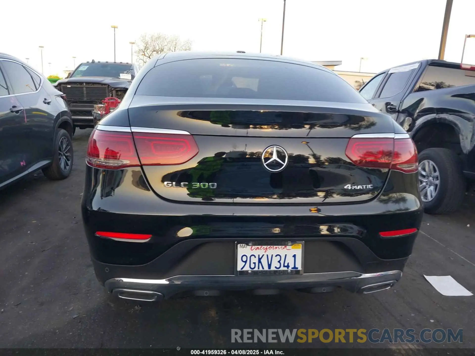 16 Photograph of a damaged car W1N0J8EB9PG168431 MERCEDES-BENZ GLC 300 2023