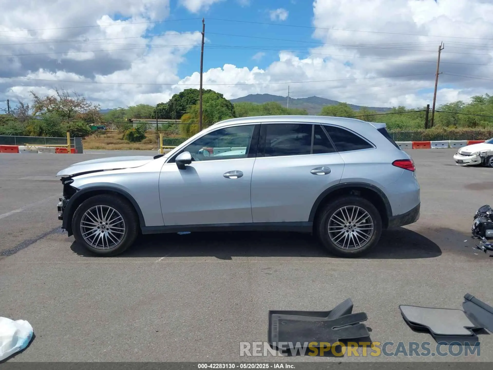 15 Photograph of a damaged car W1NKM4GB2PF043878 MERCEDES-BENZ GLC 300 2023