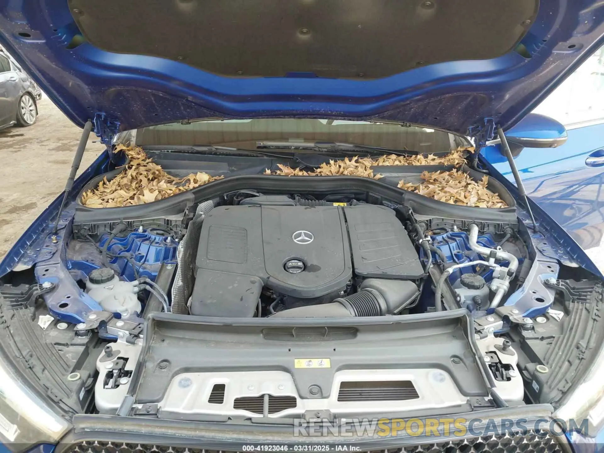 10 Photograph of a damaged car W1NKM4GB8PF053377 MERCEDES-BENZ GLC 300 2023