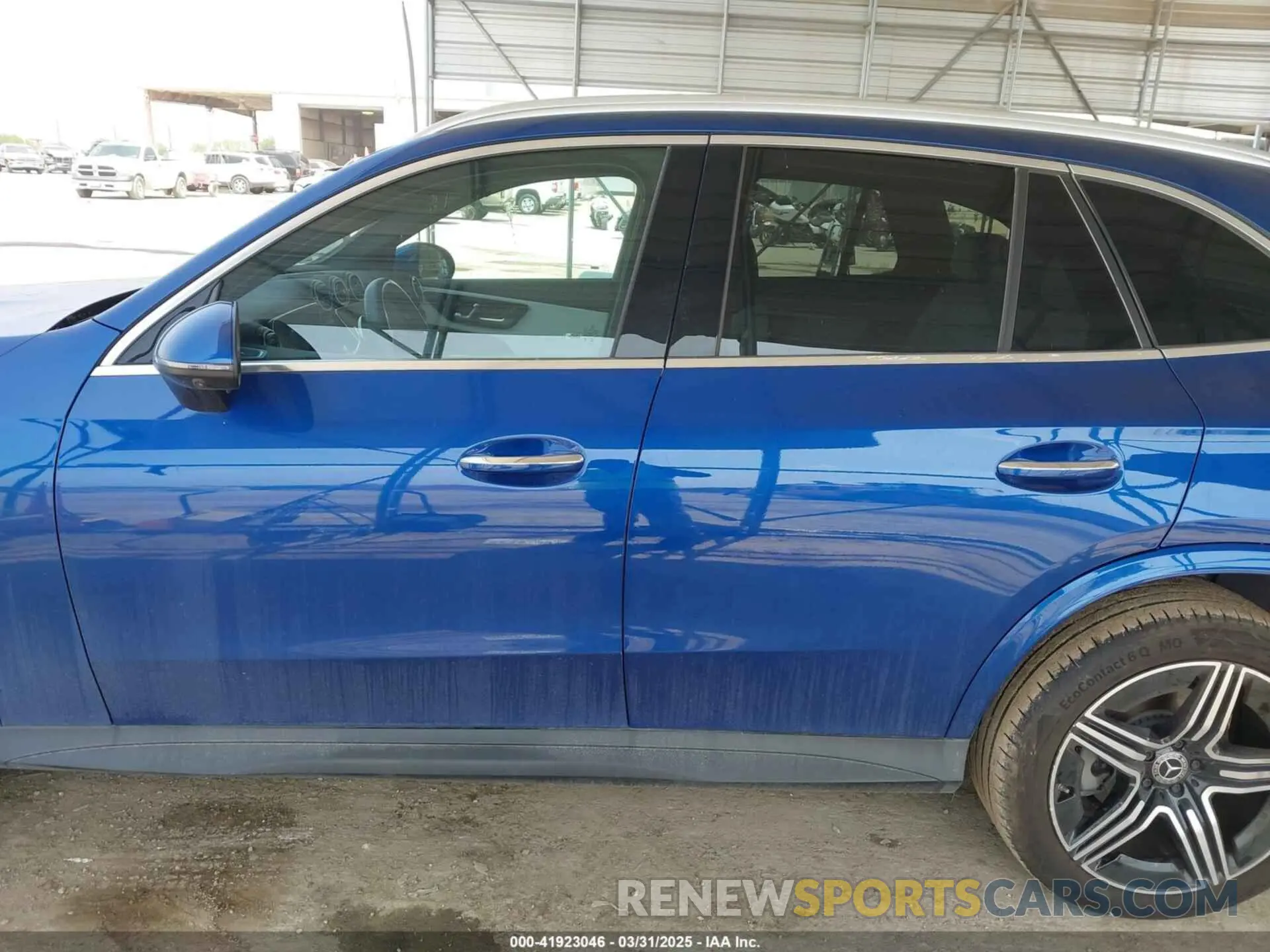 14 Photograph of a damaged car W1NKM4GB8PF053377 MERCEDES-BENZ GLC 300 2023