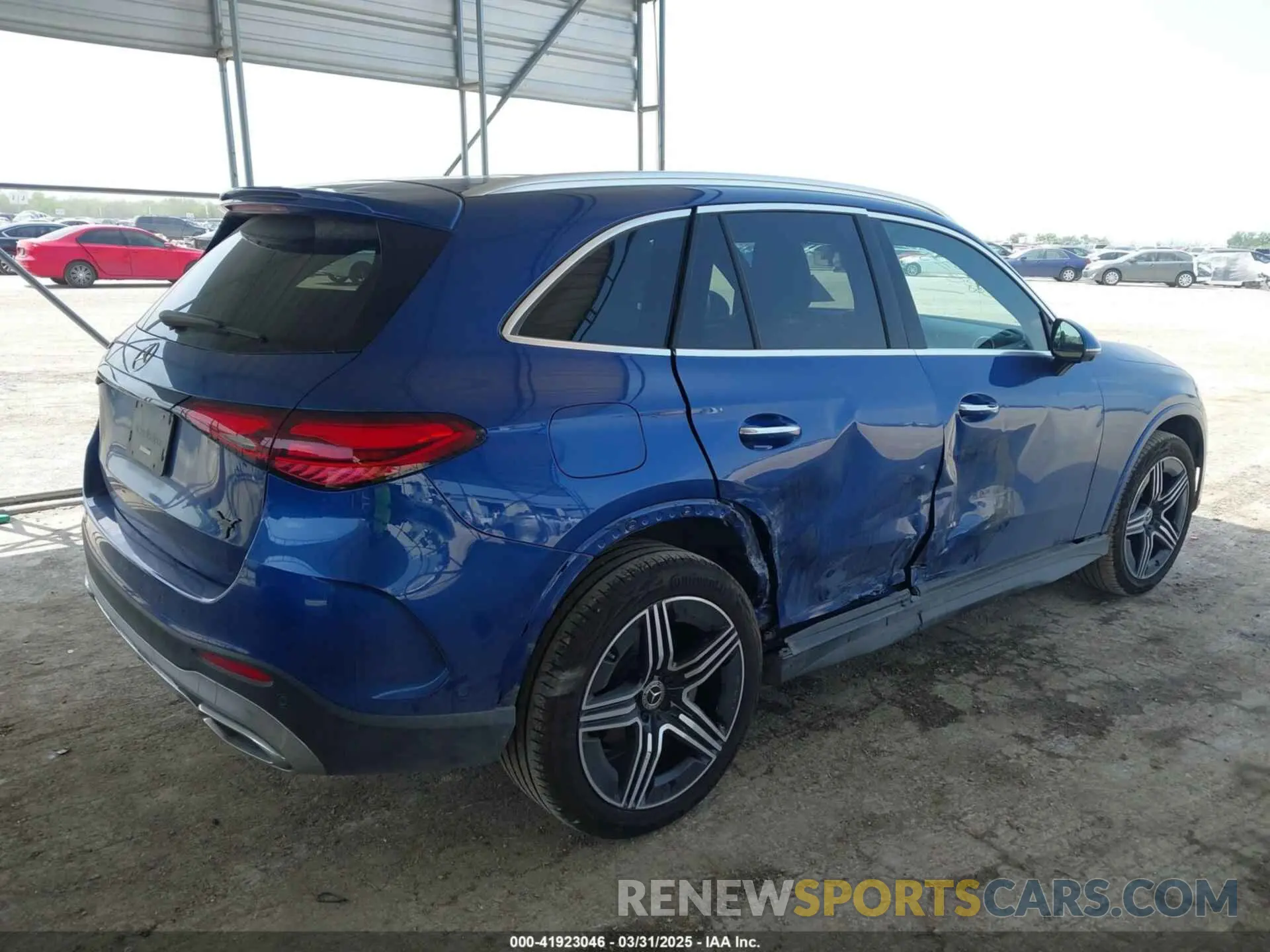 4 Photograph of a damaged car W1NKM4GB8PF053377 MERCEDES-BENZ GLC 300 2023