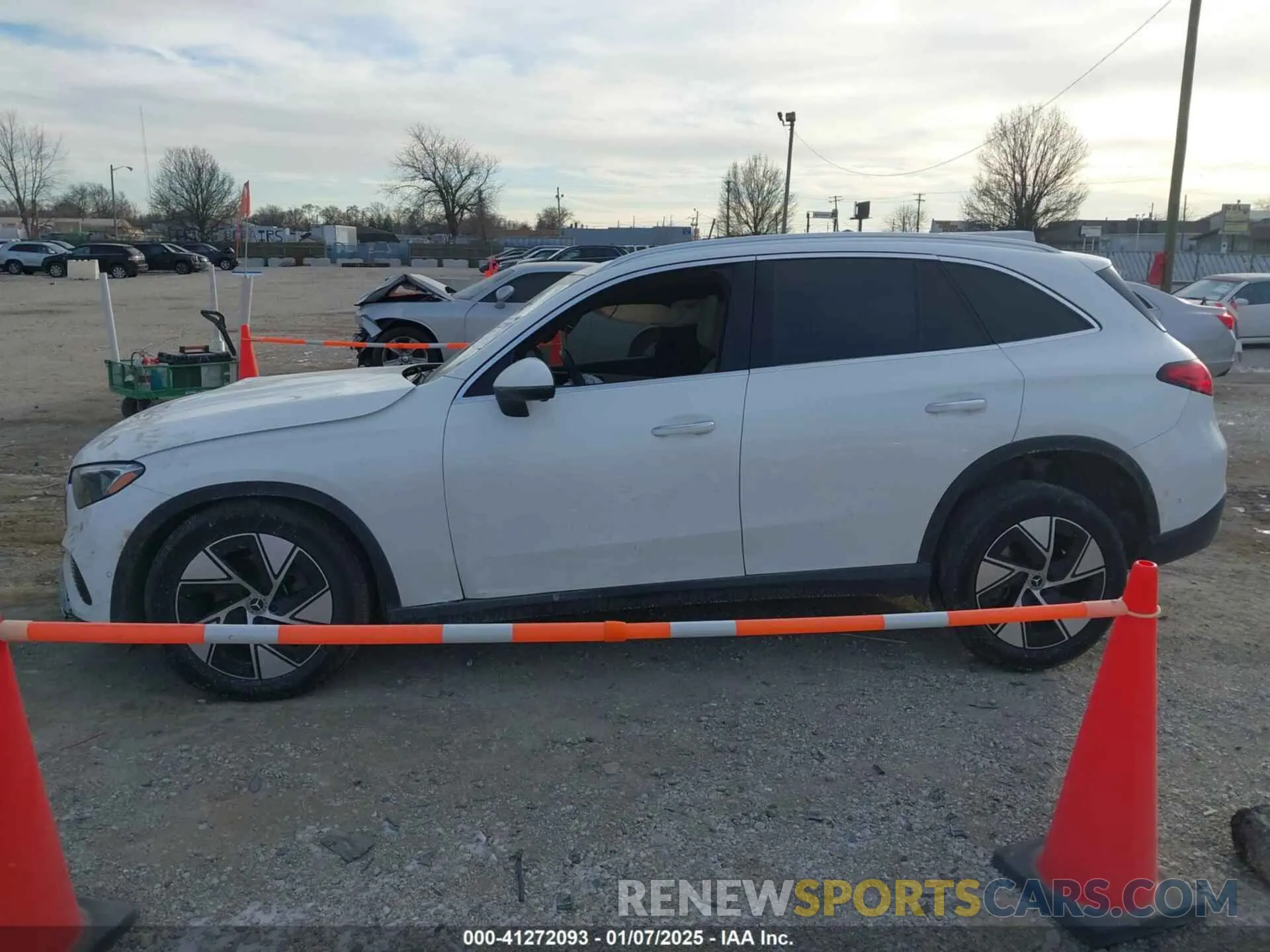 13 Photograph of a damaged car W1NKM4HB6PF028329 MERCEDES-BENZ GLC 300 2023