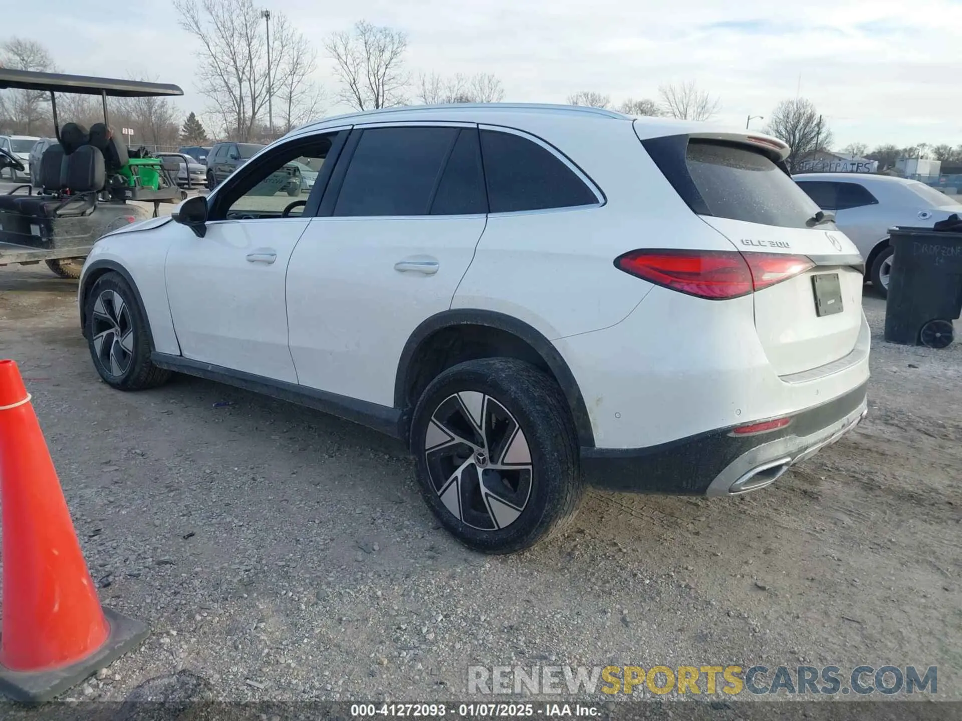 3 Photograph of a damaged car W1NKM4HB6PF028329 MERCEDES-BENZ GLC 300 2023