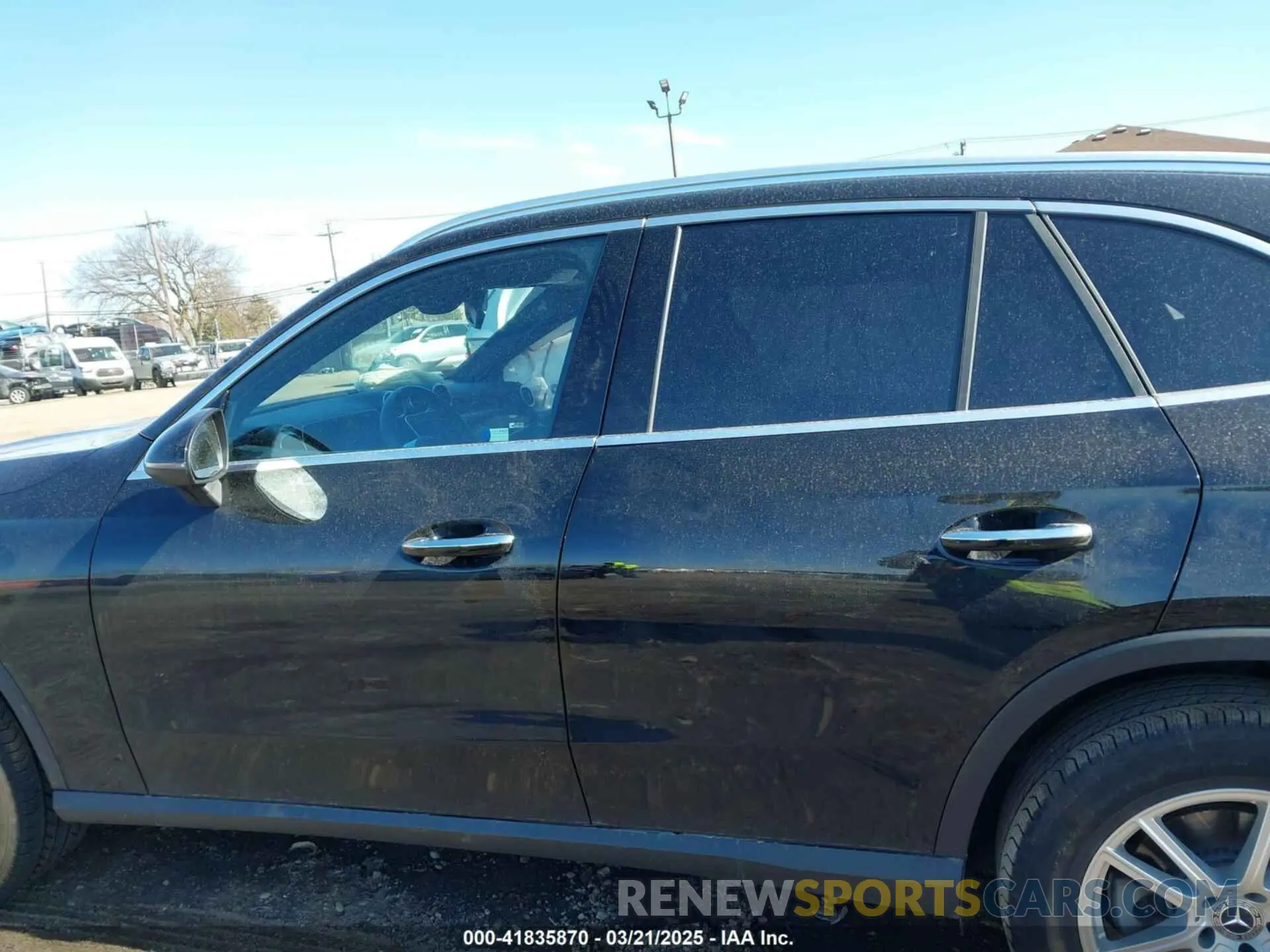 13 Photograph of a damaged car W1NKM4HB8PU023922 MERCEDES-BENZ GLC 300 2023