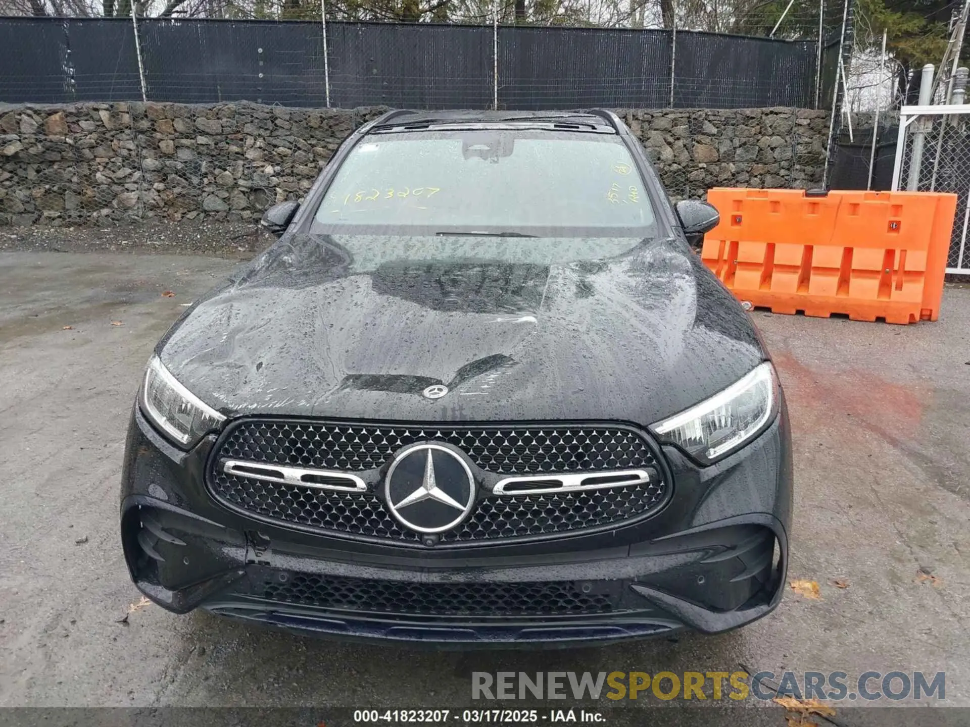 12 Photograph of a damaged car W1NKM4HB9PU029891 MERCEDES-BENZ GLC 300 2023