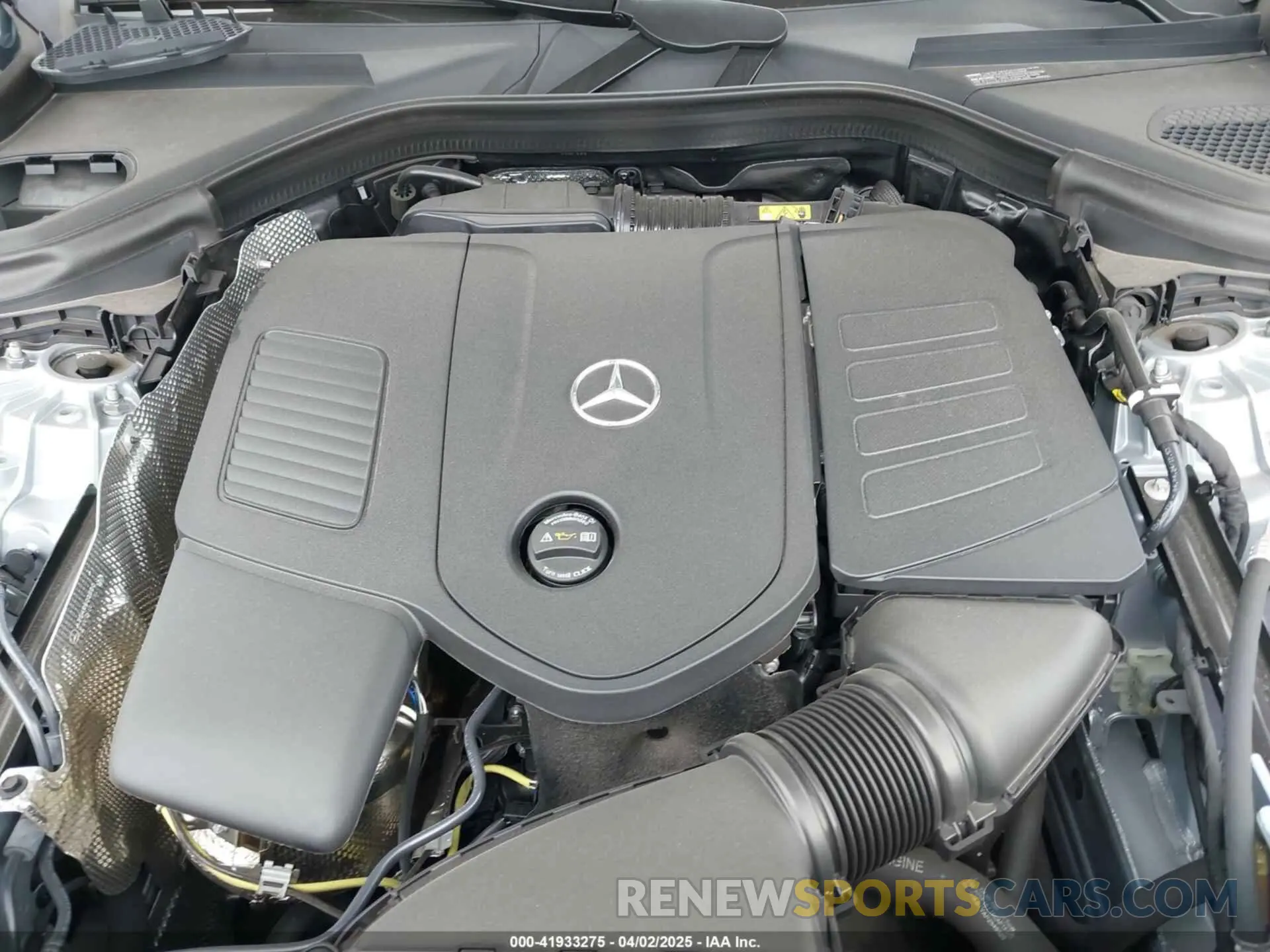 10 Photograph of a damaged car W1NKJ4HB6RF196614 MERCEDES-BENZ GLC 300 2024