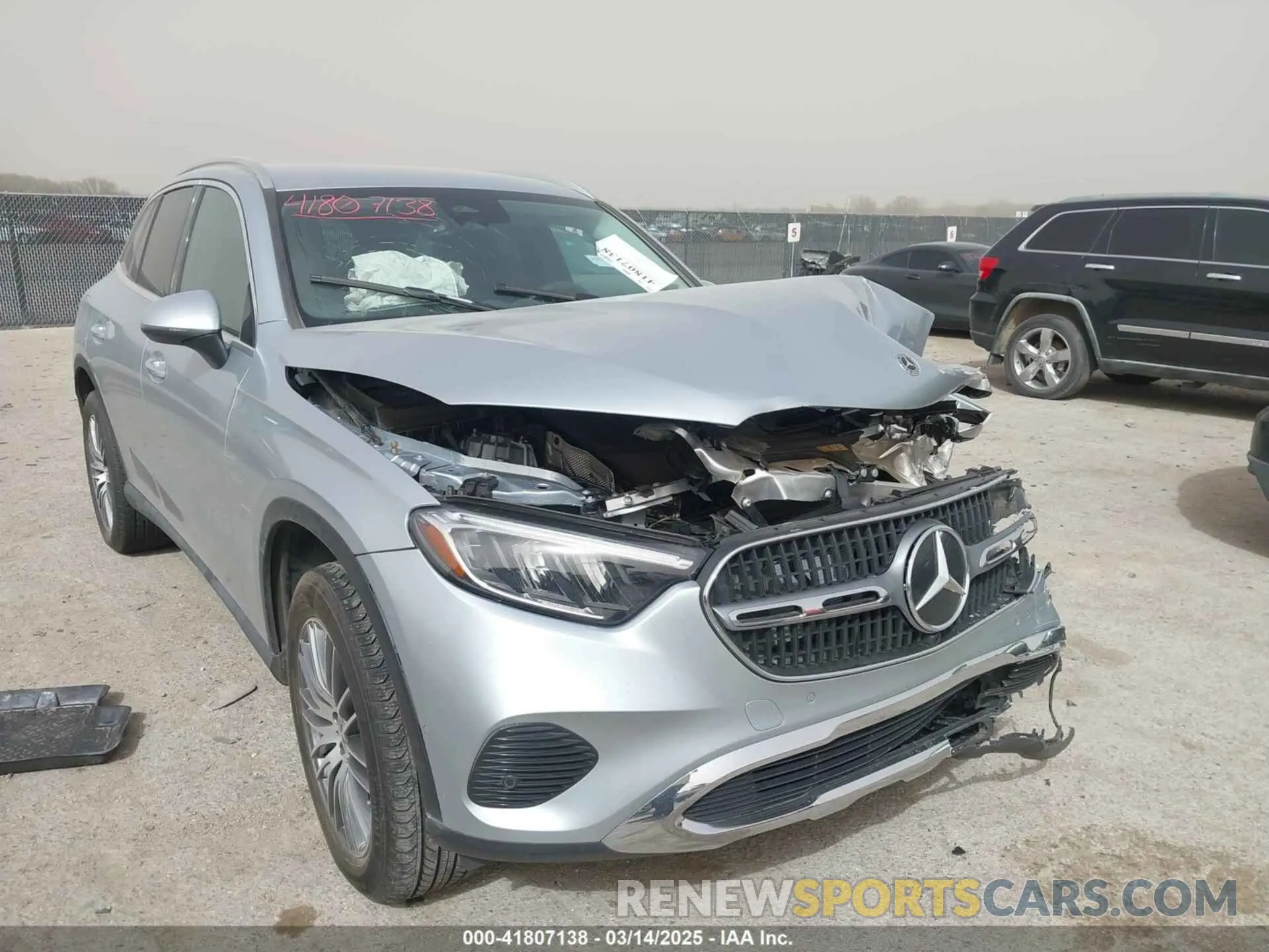 1 Photograph of a damaged car W1NKM4GB3RF194859 MERCEDES-BENZ GLC 300 2024