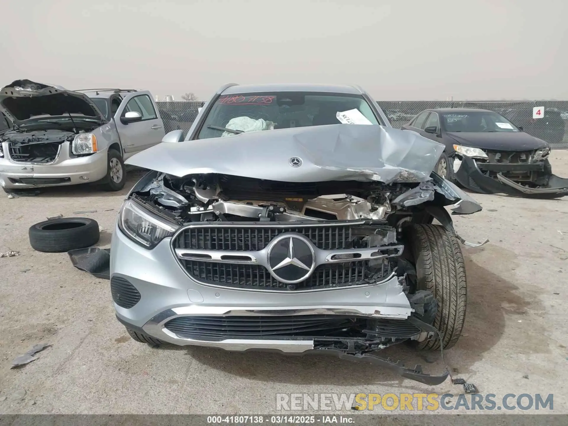 12 Photograph of a damaged car W1NKM4GB3RF194859 MERCEDES-BENZ GLC 300 2024