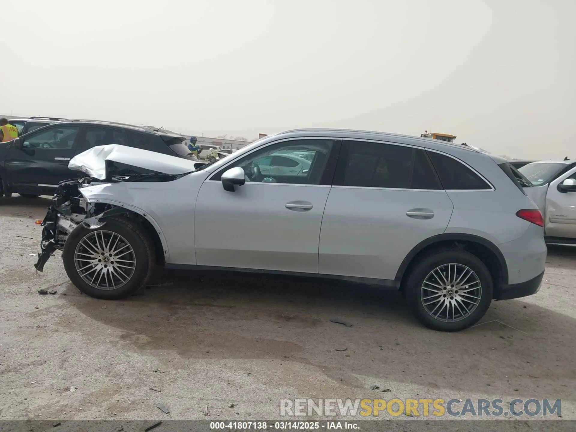 14 Photograph of a damaged car W1NKM4GB3RF194859 MERCEDES-BENZ GLC 300 2024
