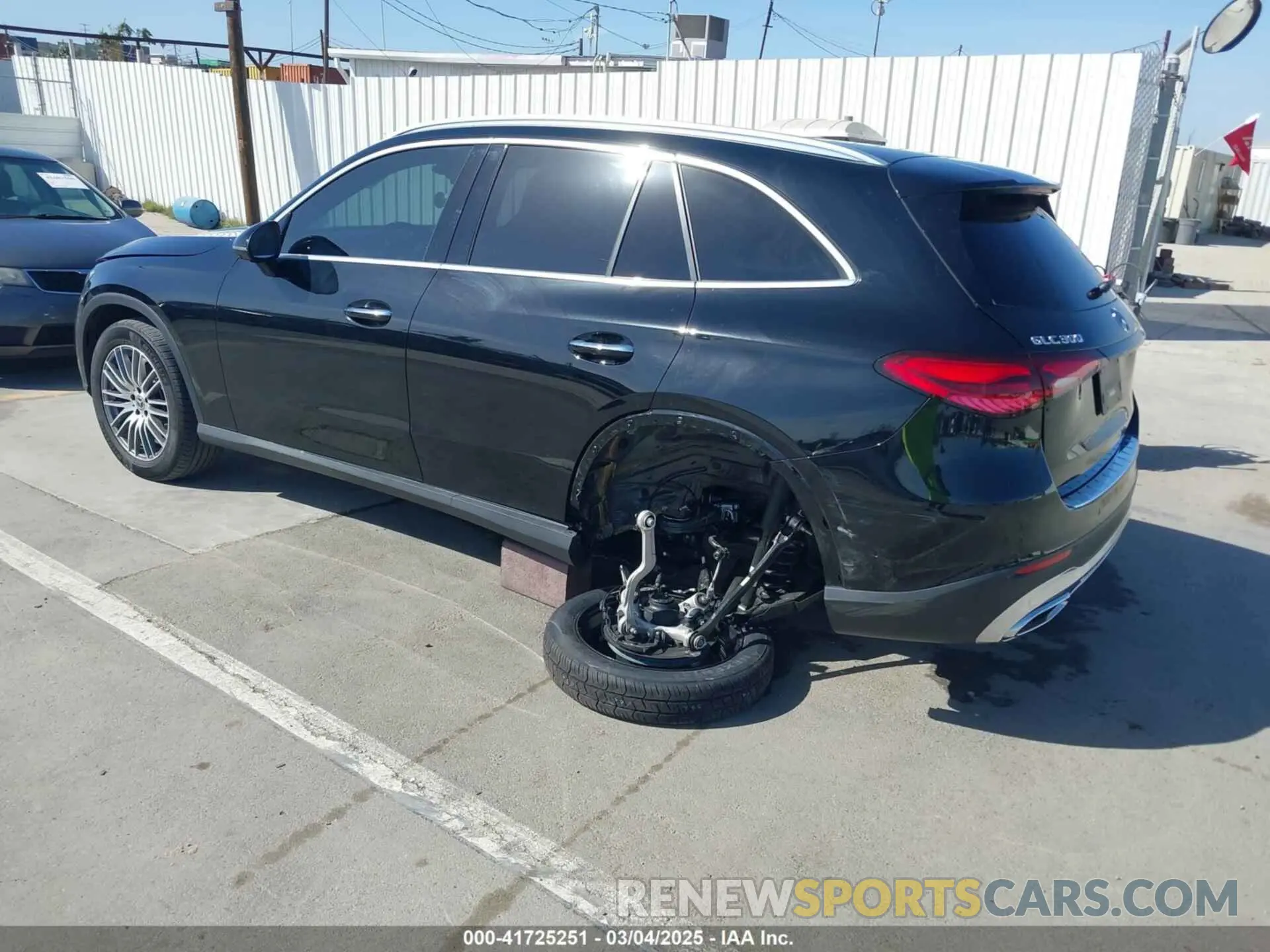 3 Photograph of a damaged car W1NKM4GB4RF180646 MERCEDES-BENZ GLC 300 2024
