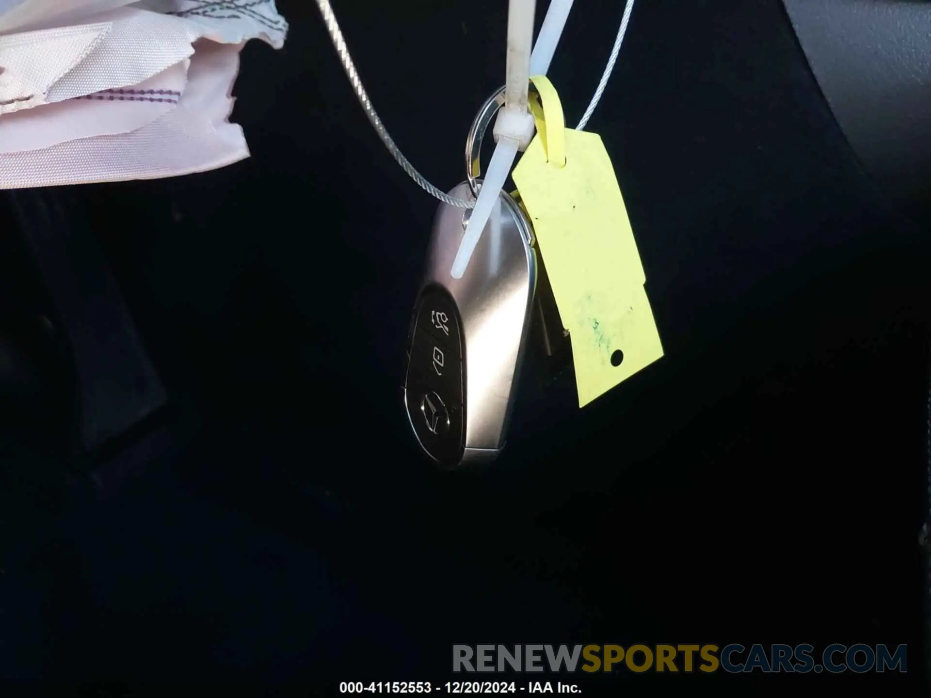 11 Photograph of a damaged car W1NKM4GB8RF064060 MERCEDES-BENZ GLC 300 2024