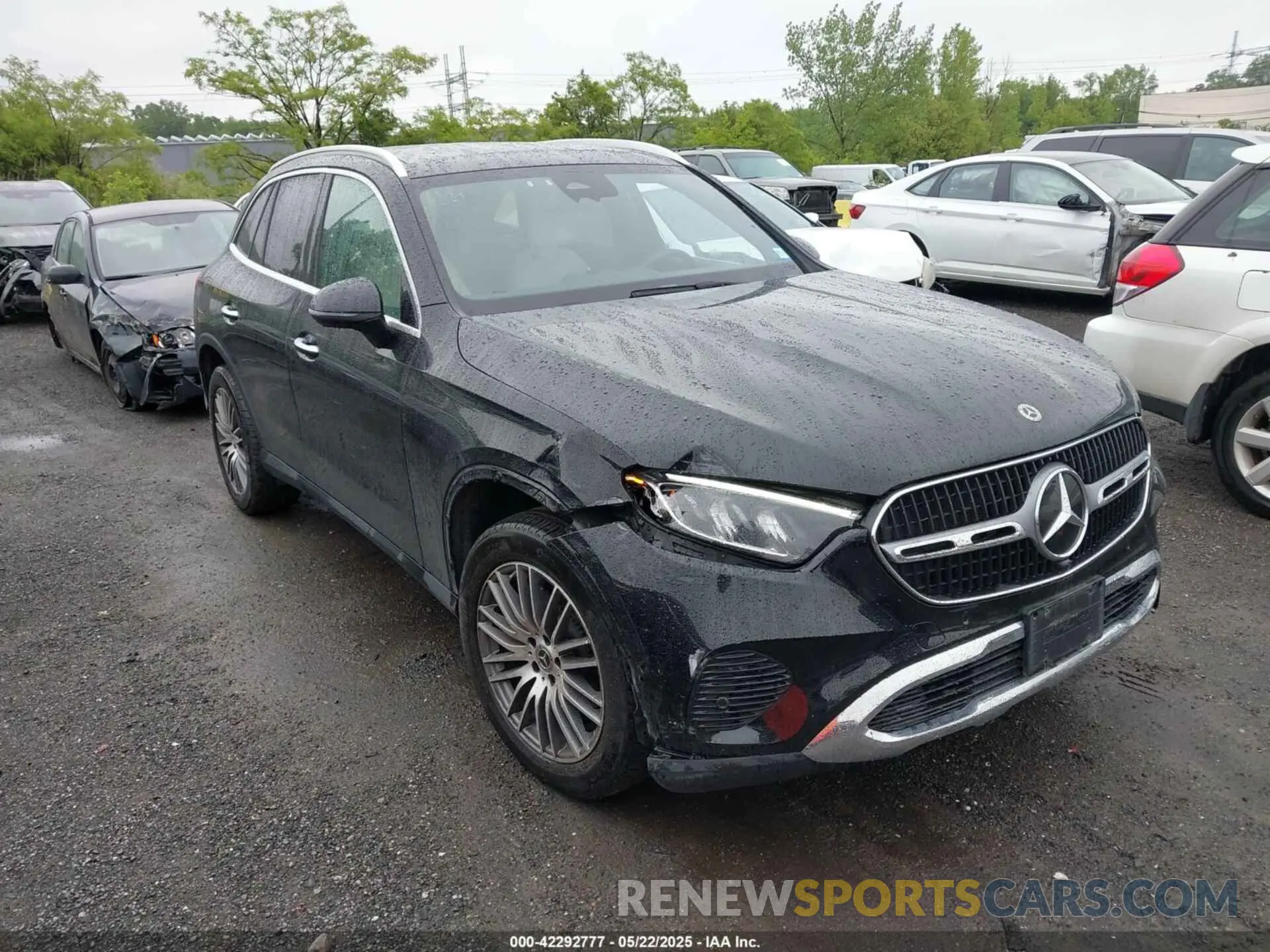 1 Photograph of a damaged car W1NKM4HB1RF134366 MERCEDES-BENZ GLC 300 2024