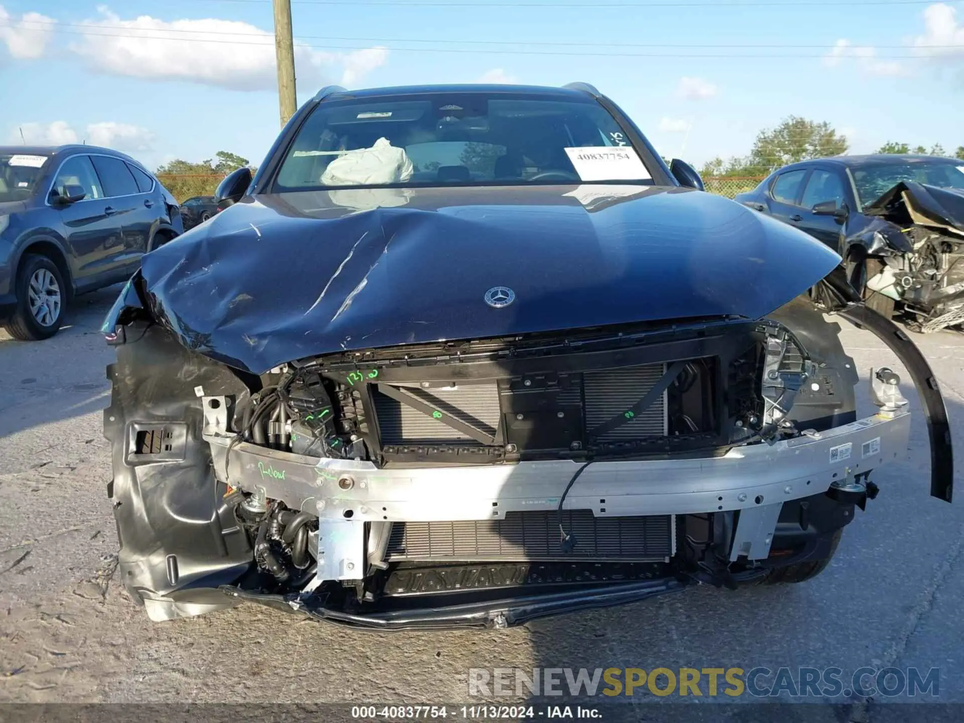 13 Photograph of a damaged car W1NKM4HB4RF080772 MERCEDES-BENZ GLC 300 2024