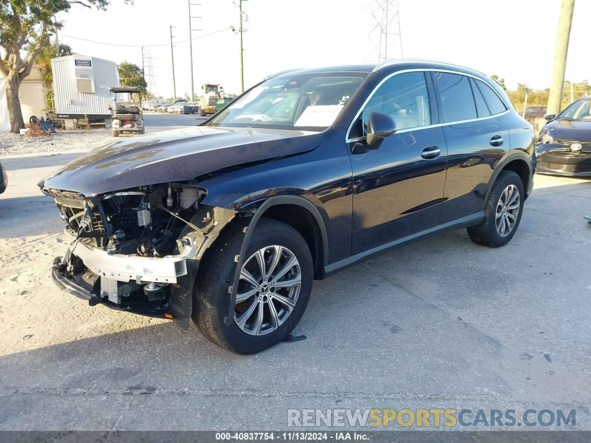 2 Photograph of a damaged car W1NKM4HB4RF080772 MERCEDES-BENZ GLC 300 2024