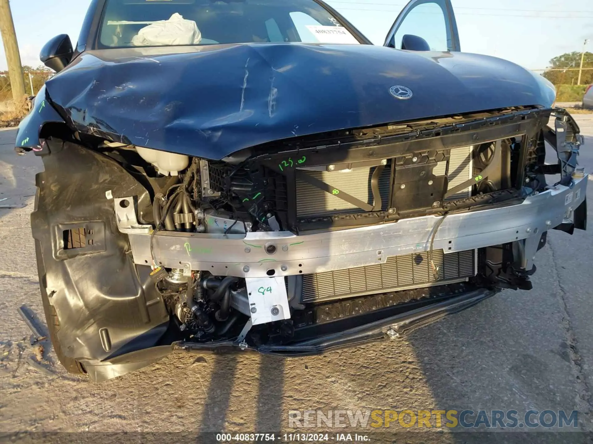 6 Photograph of a damaged car W1NKM4HB4RF080772 MERCEDES-BENZ GLC 300 2024
