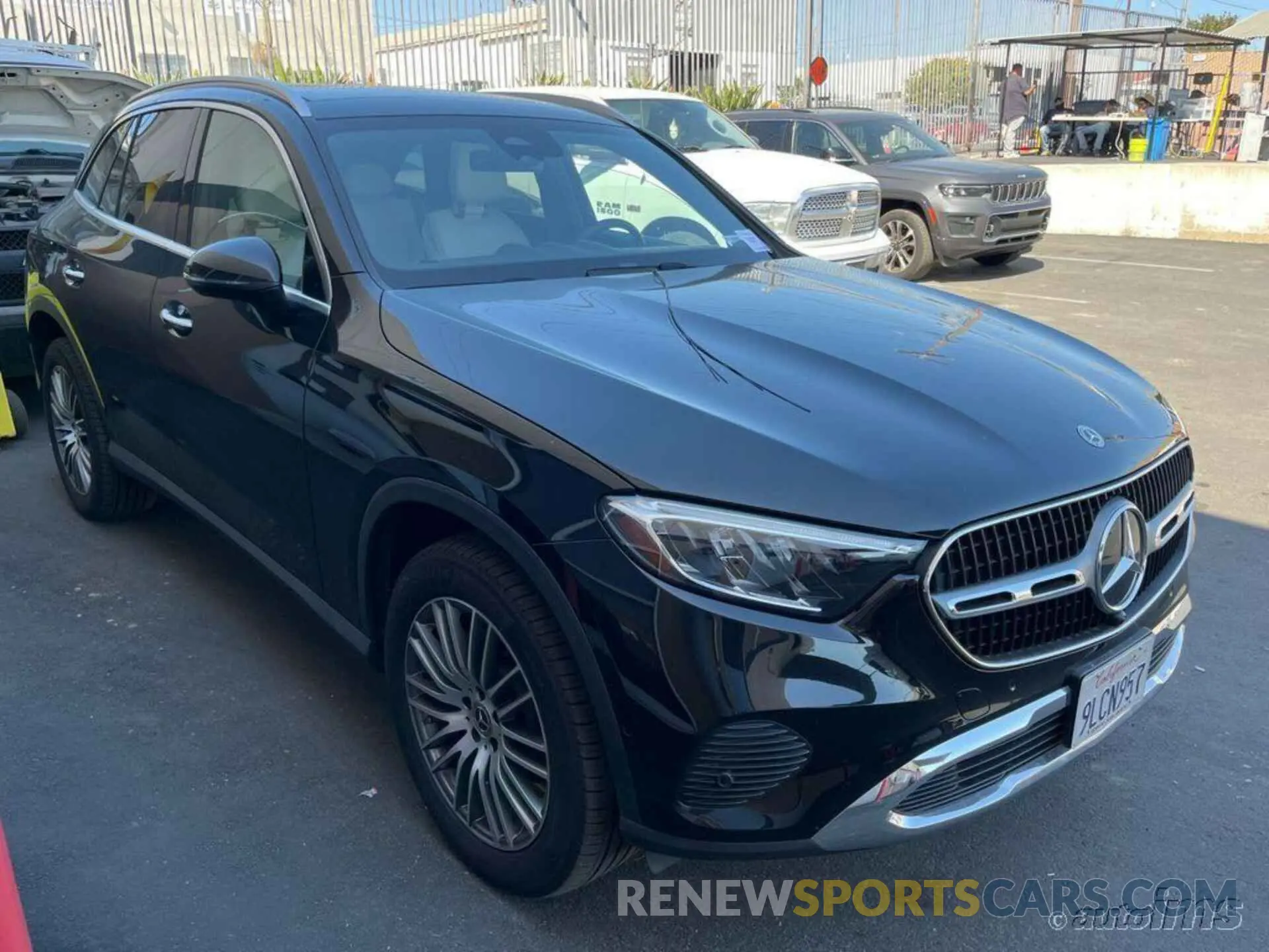 5 Photograph of a damaged car W1NKM4HB4RF130005 MERCEDES-BENZ GLC 300 2024