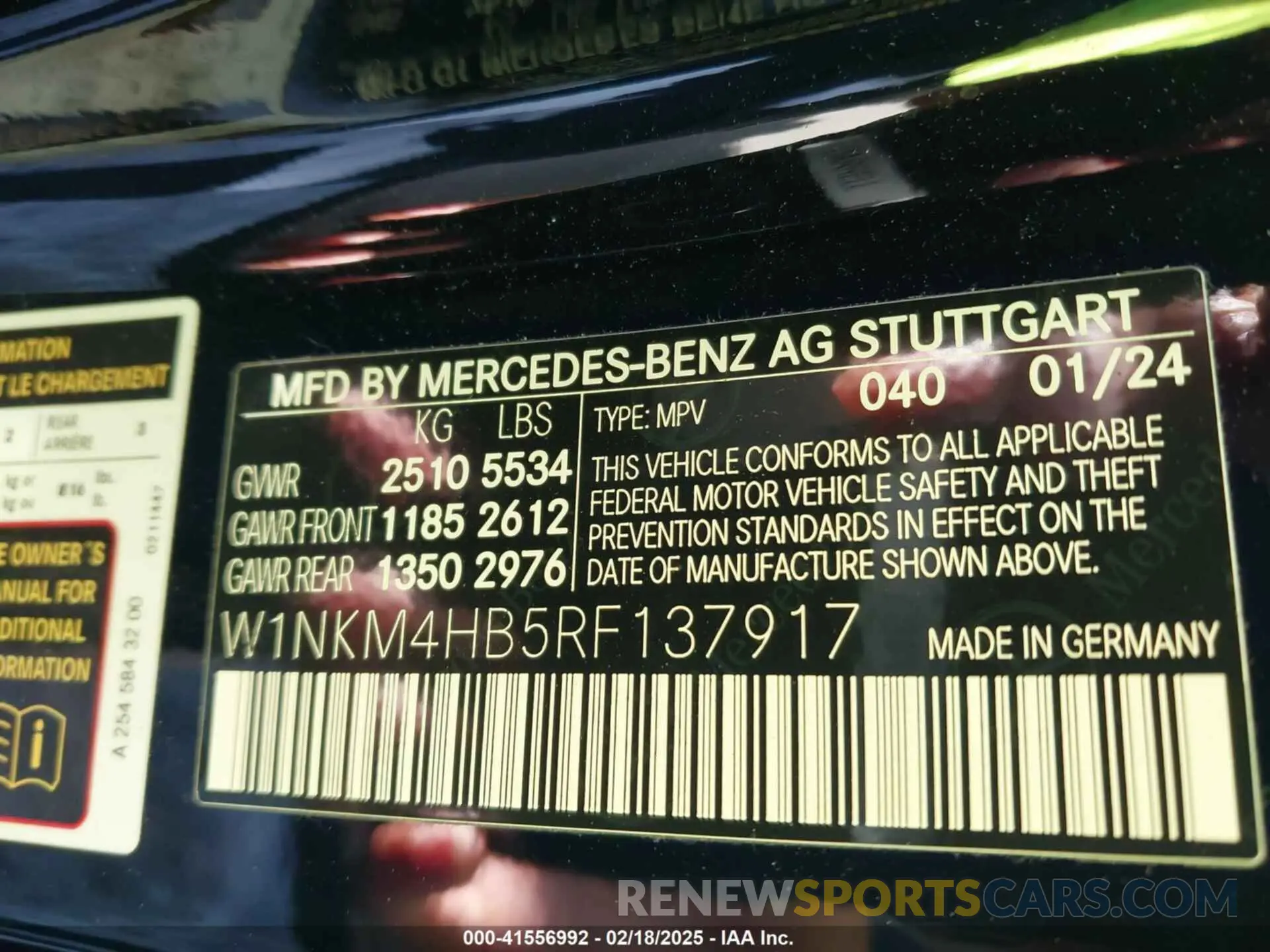 9 Photograph of a damaged car W1NKM4HB5RF137917 MERCEDES-BENZ GLC 300 2024