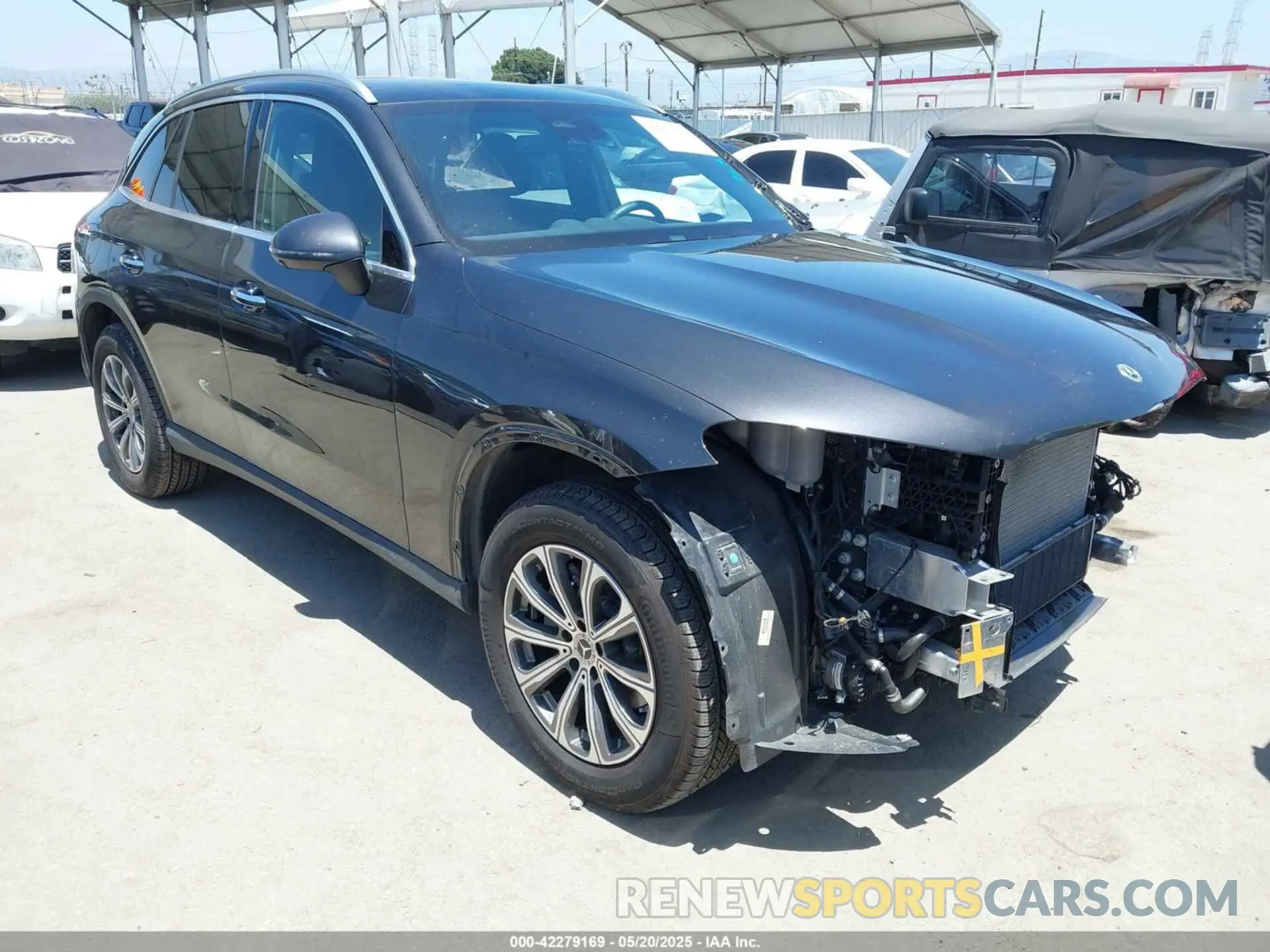 1 Photograph of a damaged car W1NKM4HBXRF100989 MERCEDES-BENZ GLC 300 2024