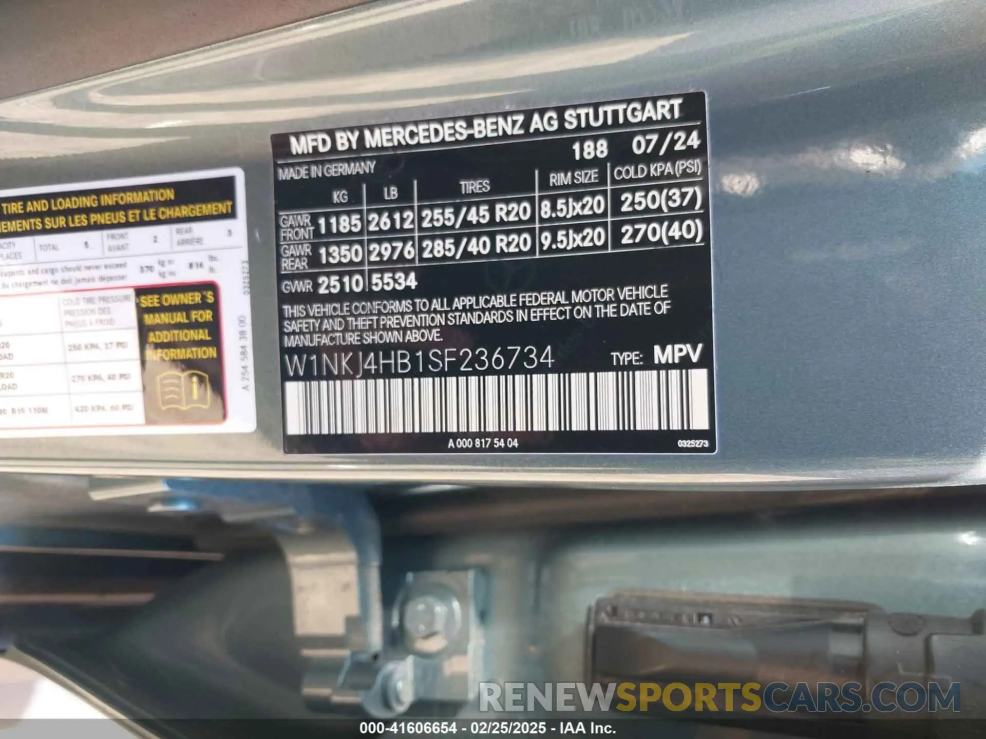 9 Photograph of a damaged car W1NKJ4HB1SF236734 MERCEDES-BENZ GLC 300 2025