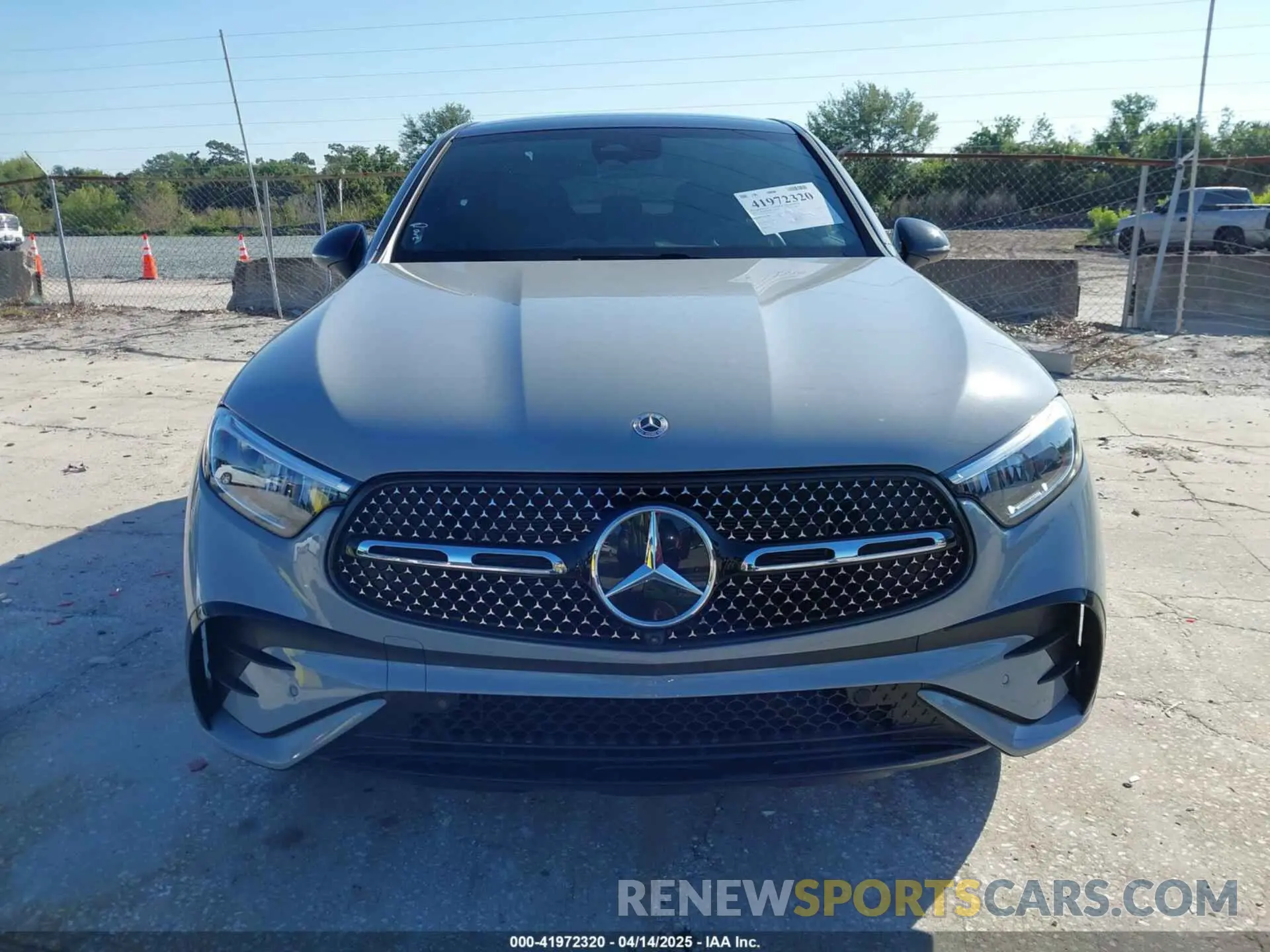 12 Photograph of a damaged car W1NKJ4HB7SF247723 MERCEDES-BENZ GLC 300 2025