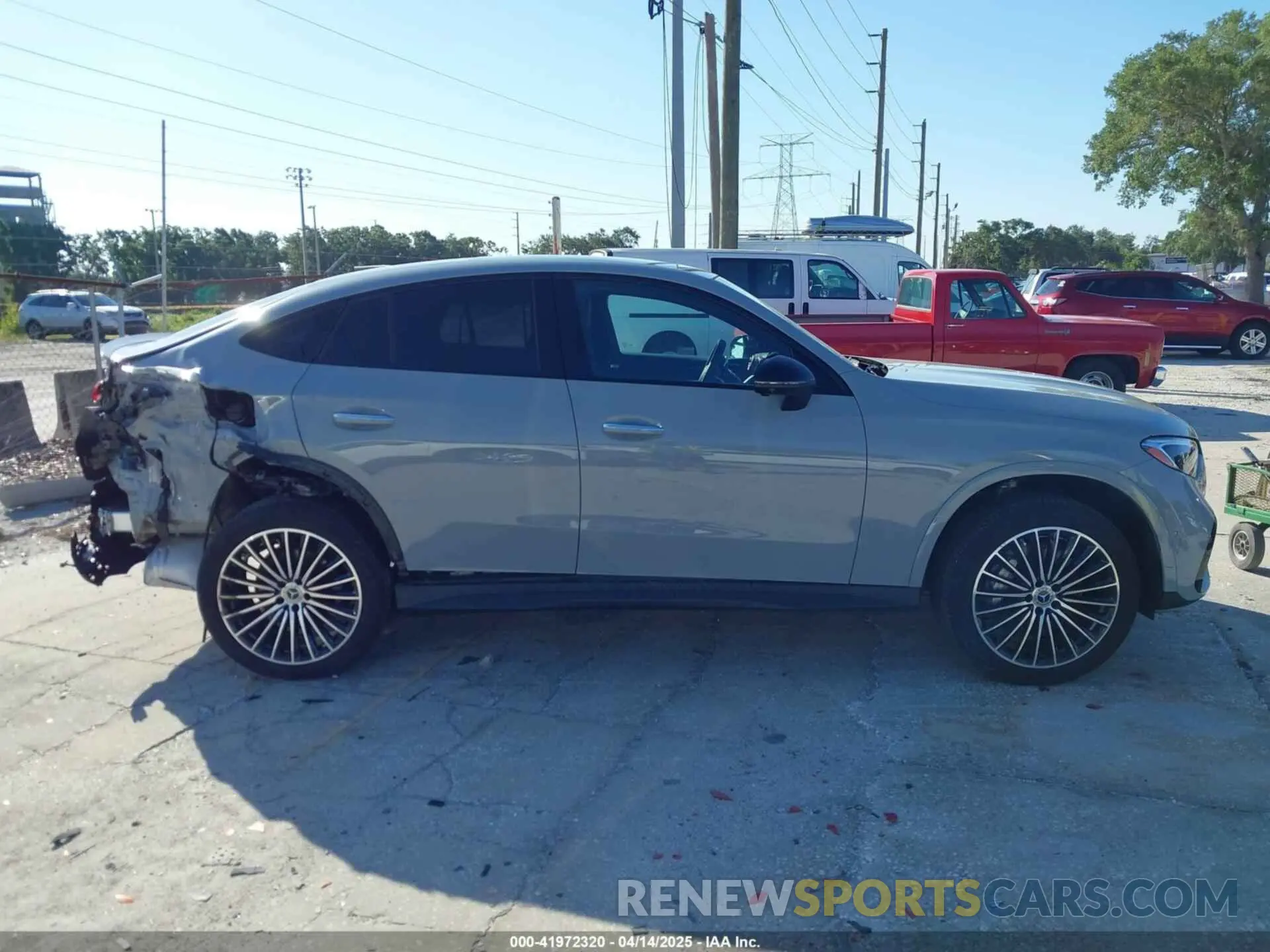 13 Photograph of a damaged car W1NKJ4HB7SF247723 MERCEDES-BENZ GLC 300 2025